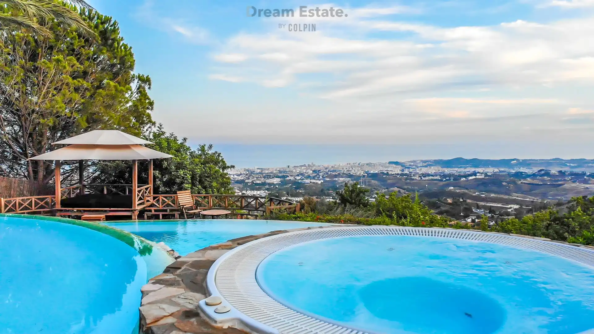 Unieke, prachtige villa net onder het centrum van Mijas Pueblo. foto 2