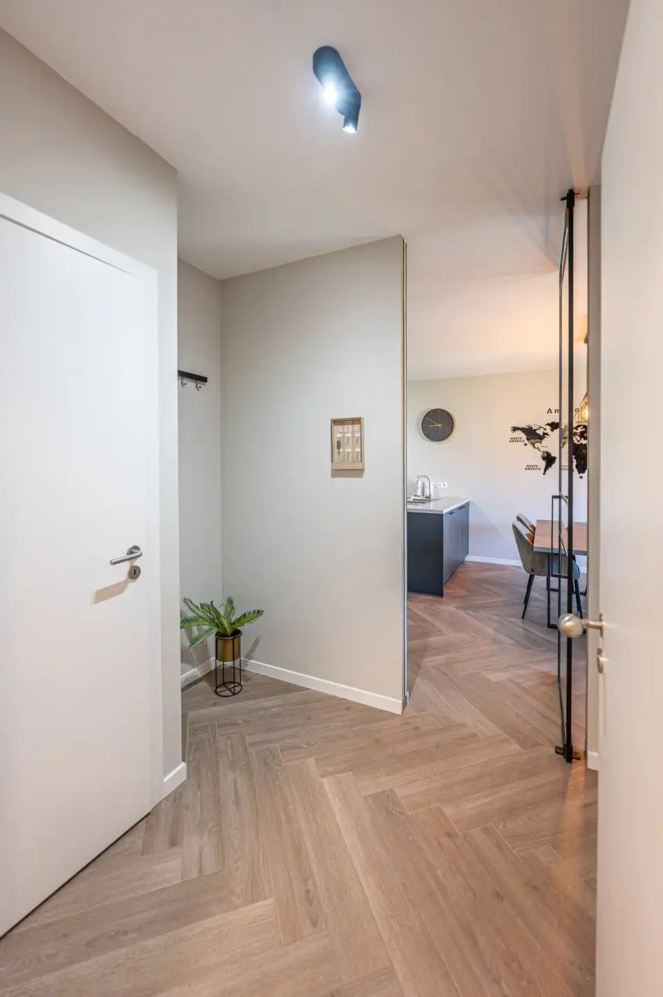 Modern appartement met ruim terras  foto 6