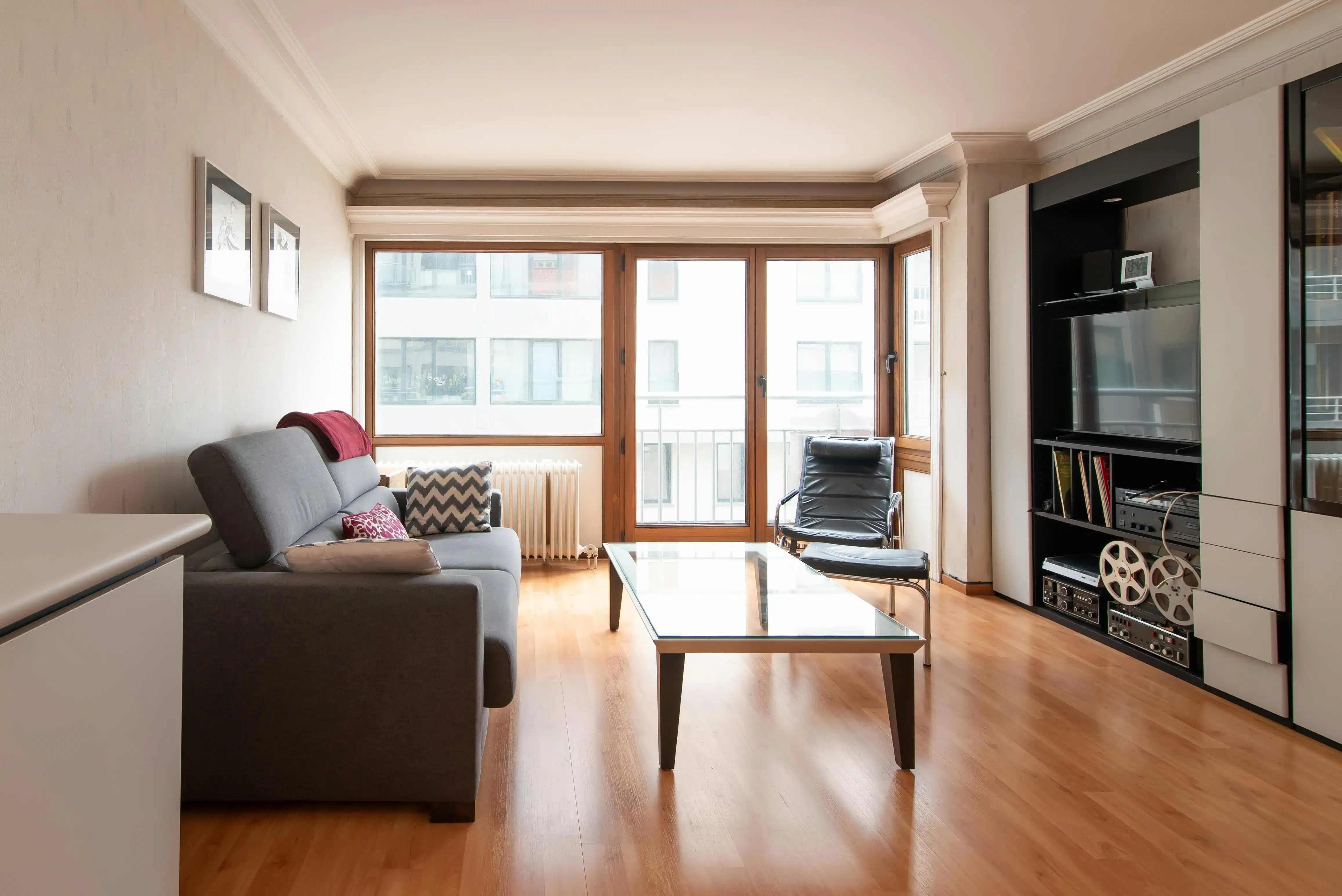 Ruim 2-slaapkamerappartement met magnifiek terras foto 16