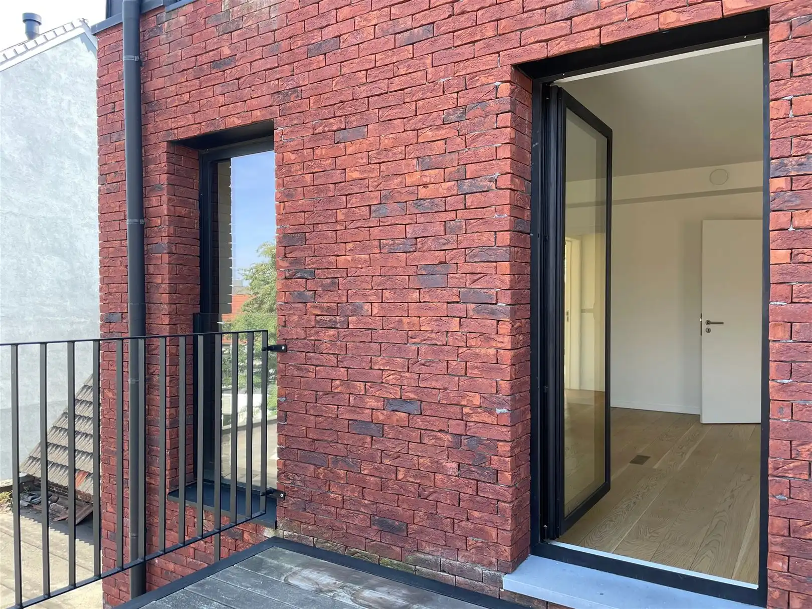 Recent appartement met twee slaapkamers in Ekeren foto 8