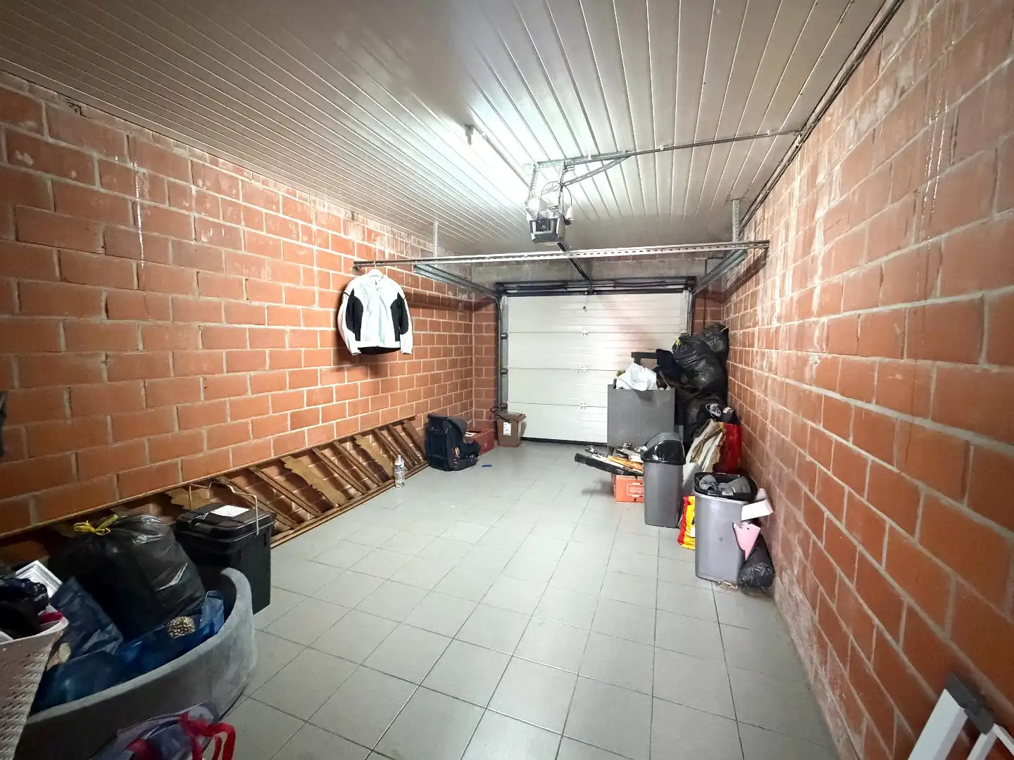 Rijwoning met garage te koop te Harelbeke foto 16