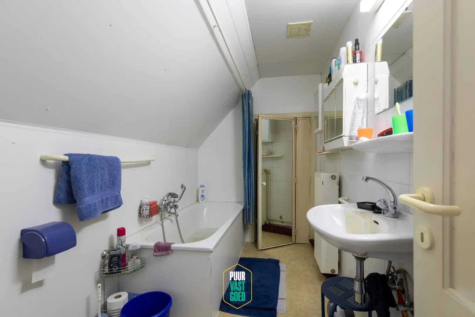 Art Deco opbrengsteigendom aan rand van de stad foto 22