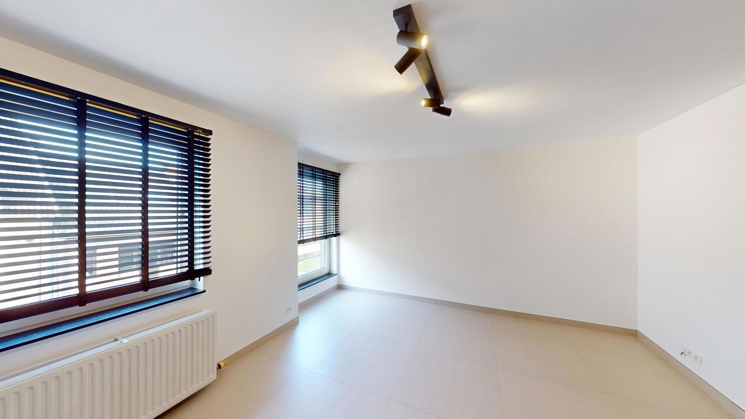 Vernieuwd startersappartement vlakbij centrum Hasselt! foto 8