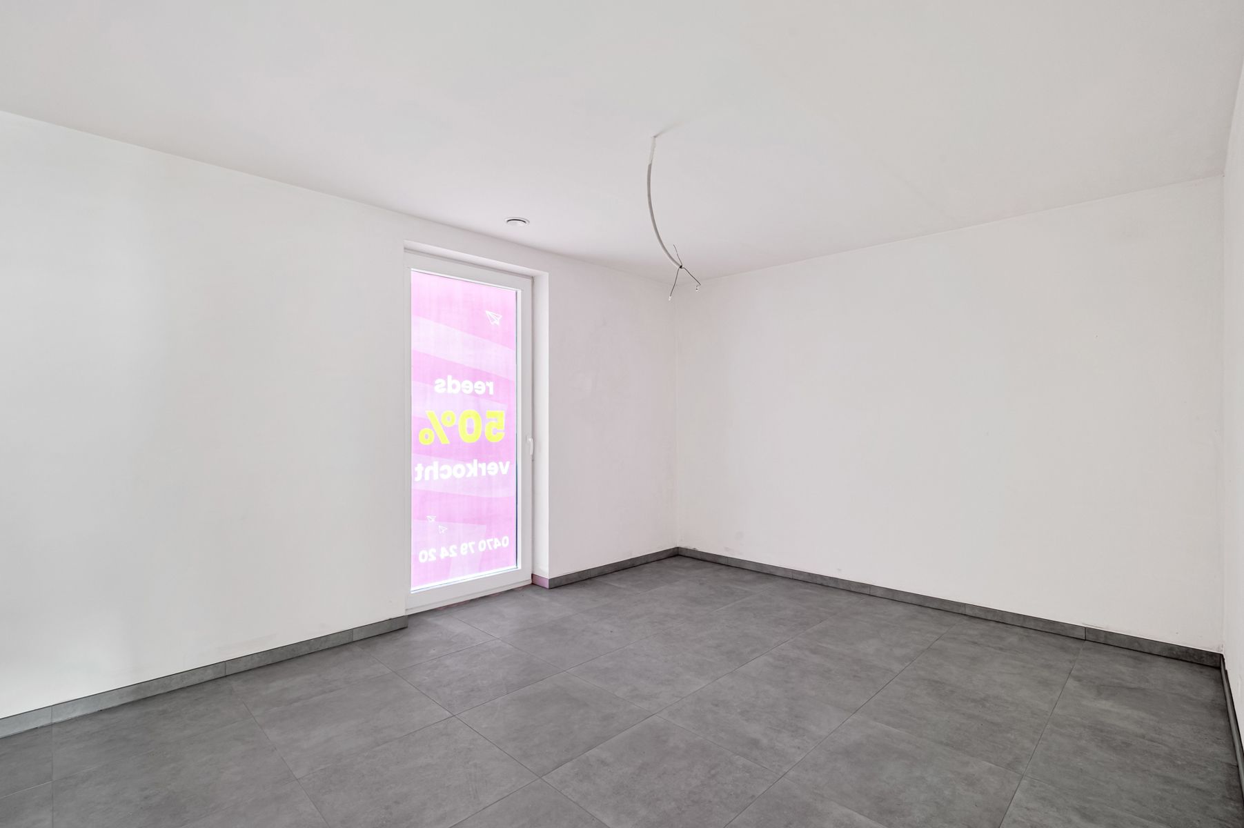 Gelijkvloers appartement met terras en tuin foto 8