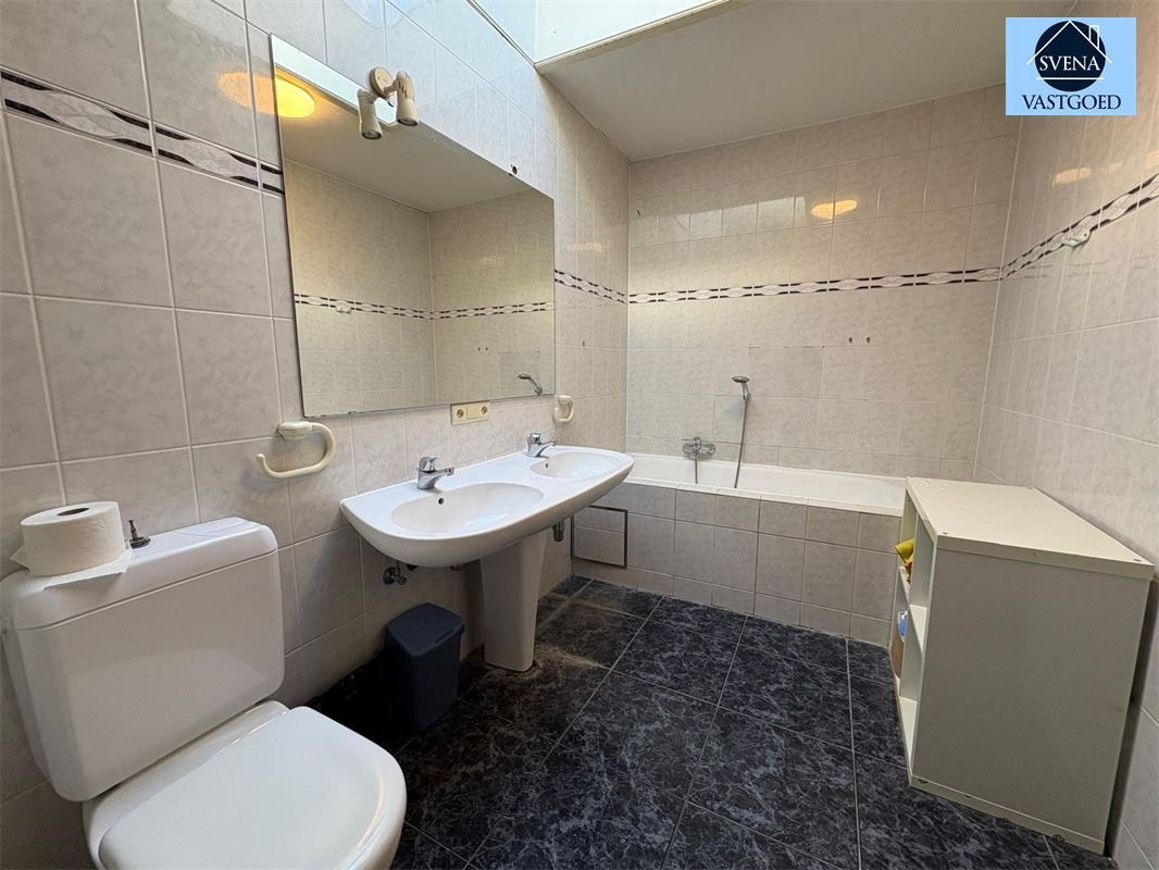 ZEER GOED GELEGEN INVESTERINGSPAND TE NINOVE foto 7