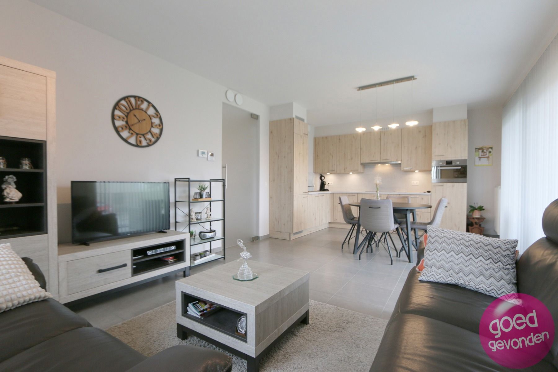 NIEUWBOUW ZONDER BTW - APP - 2 SLK - TERRAS - PARKING foto 2