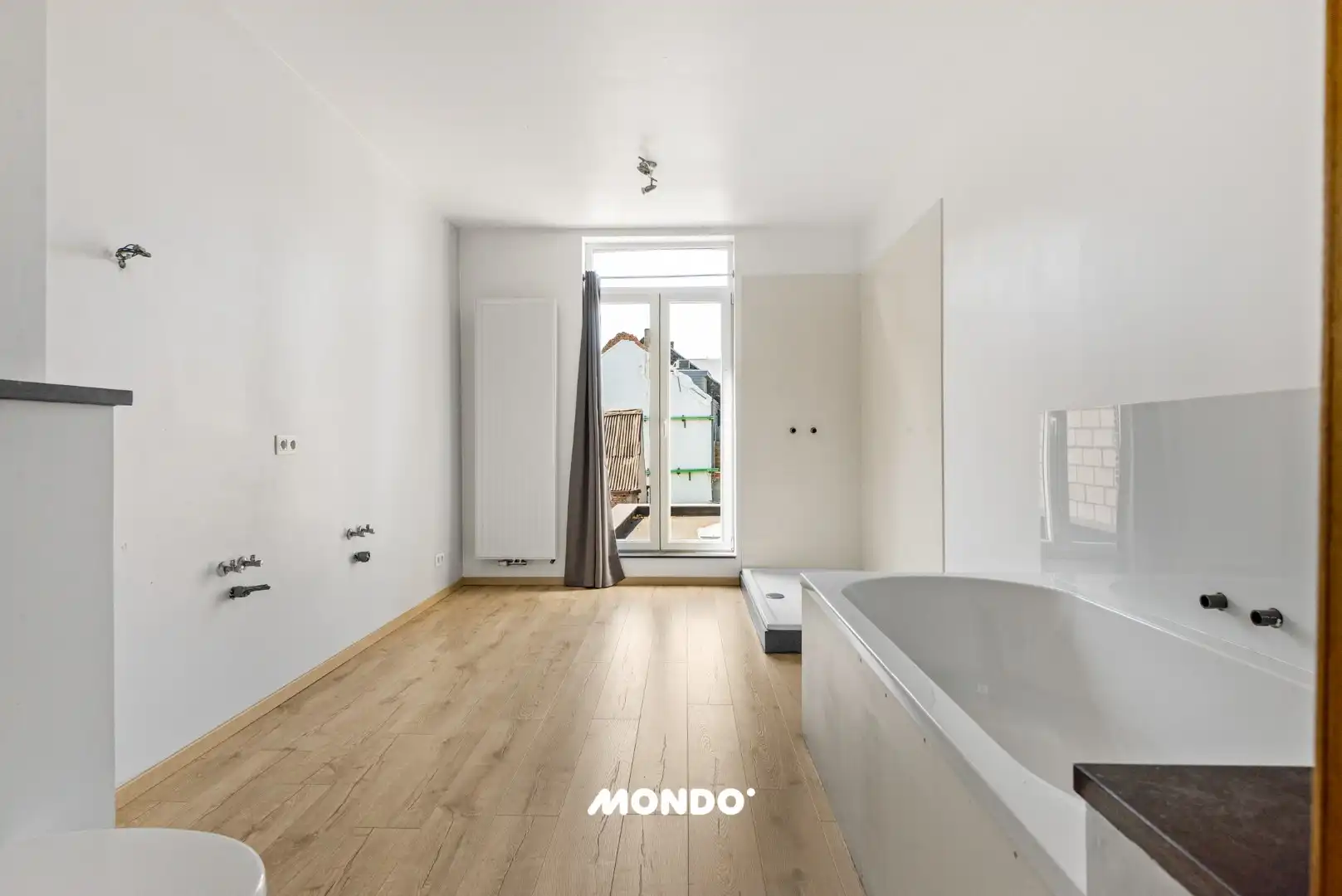 Ruime woning met praktijk of handelsmogelijkheden in het centrum van Willebroek foto 33