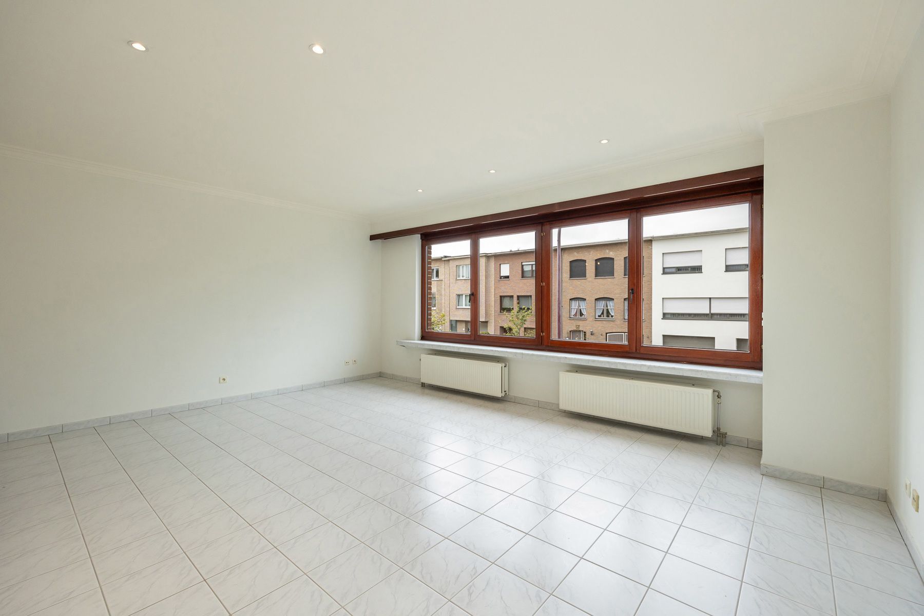 2 Slaapkamer appartement met terras en garage foto 4