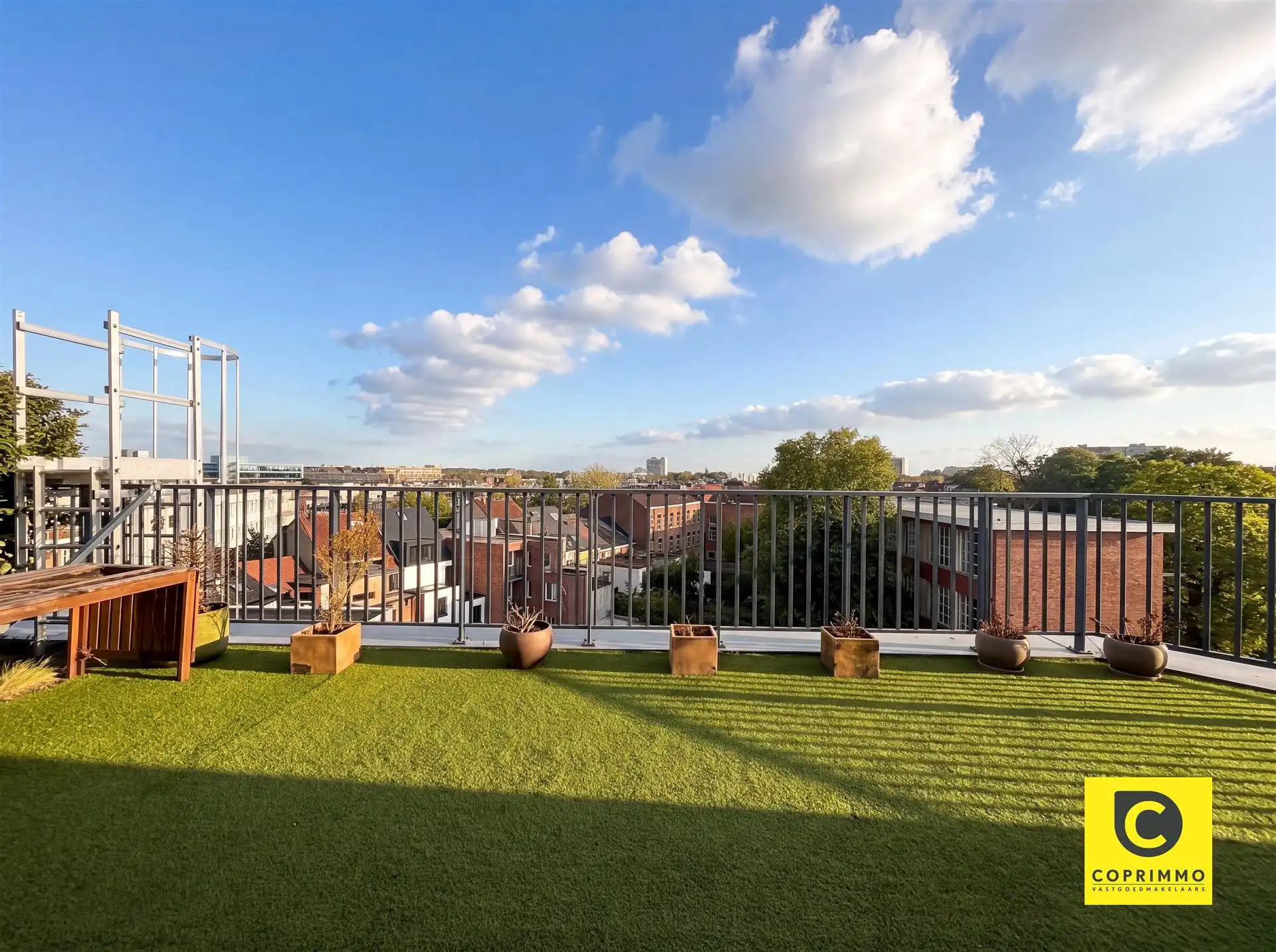 Penthouse met 2 slp en ruim terras! foto 8