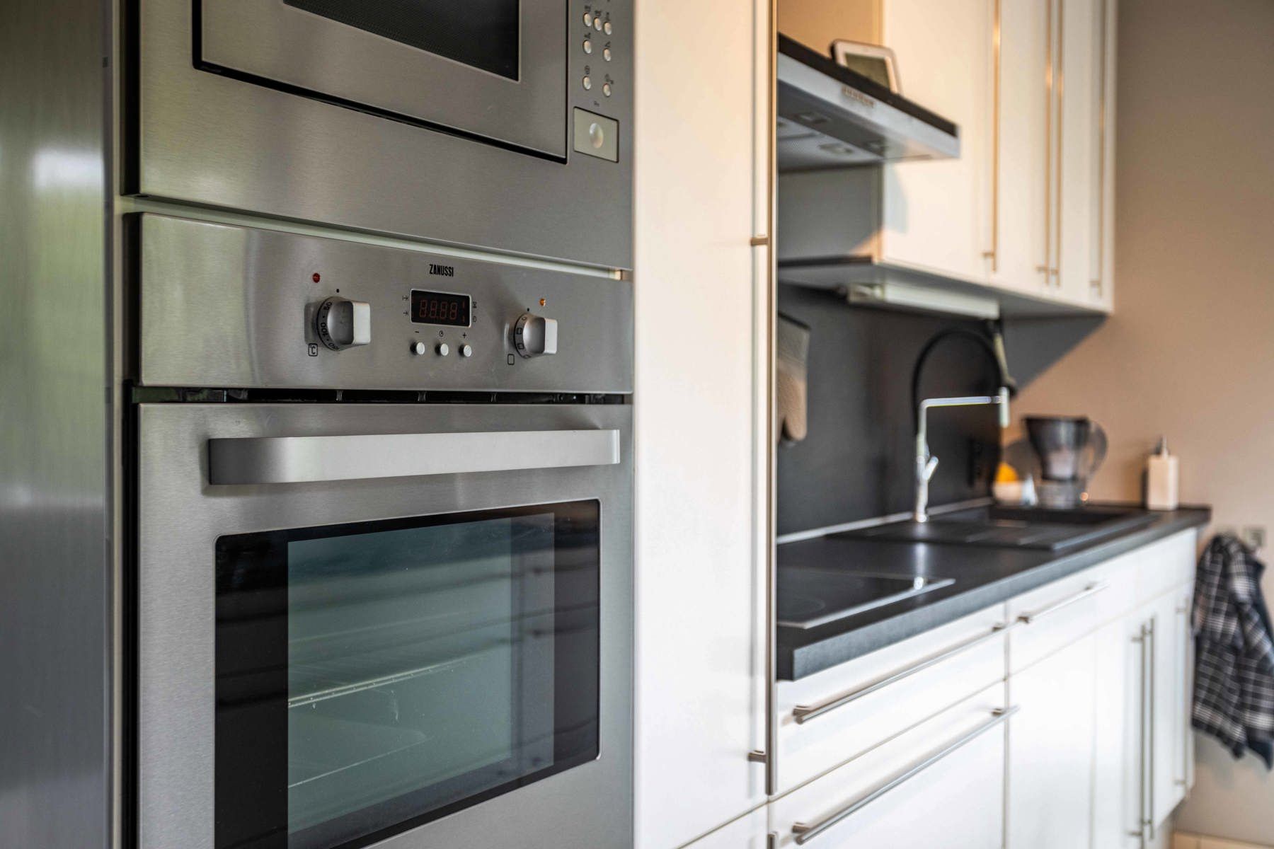 Stijlvol app. met 3 slaapkamers, ruim terras en staanplaats foto 12