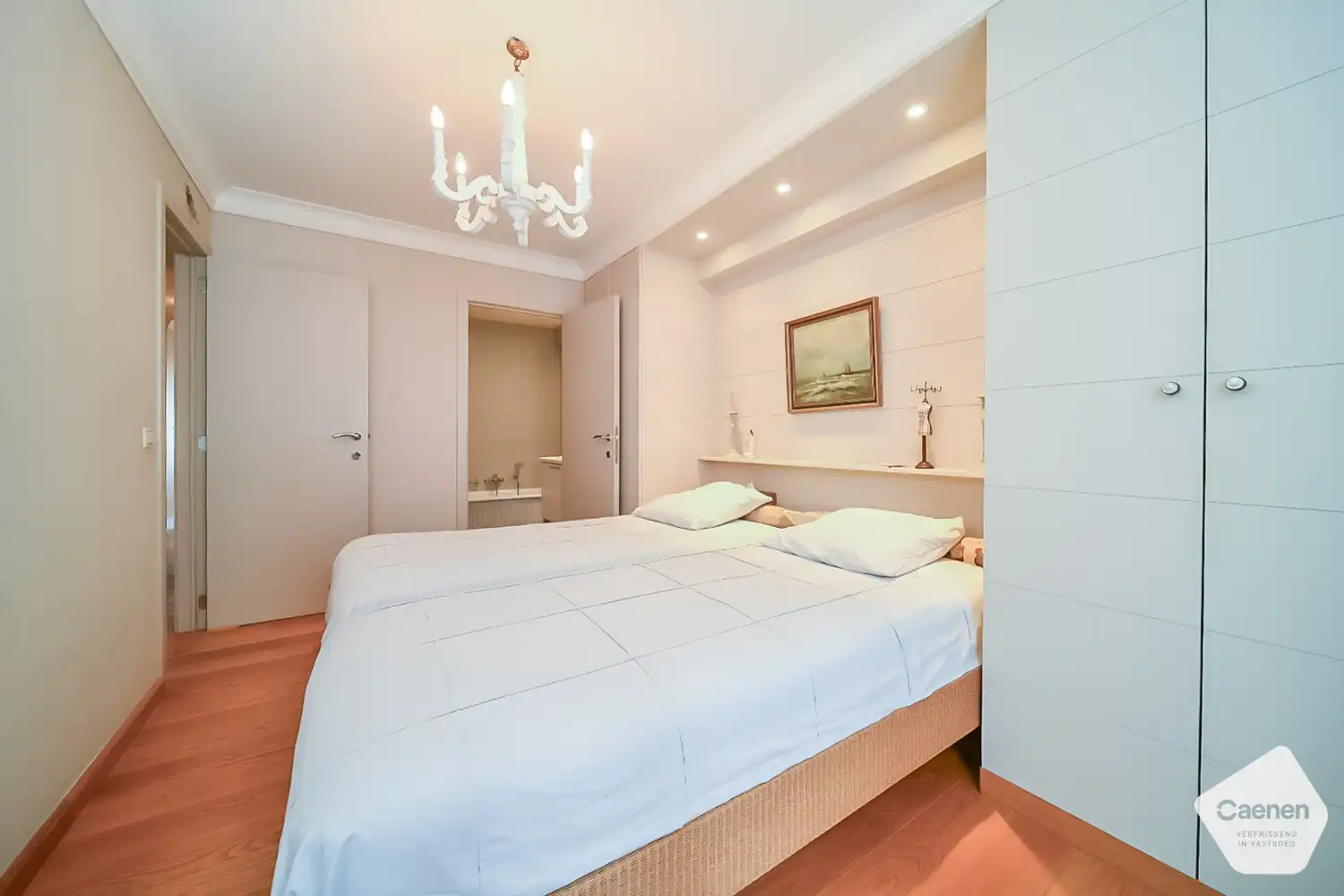 Exclusief wonen aan zee – instapklaar 2-slaapkamerappartement met adembenemend frontaal zeezicht foto 13