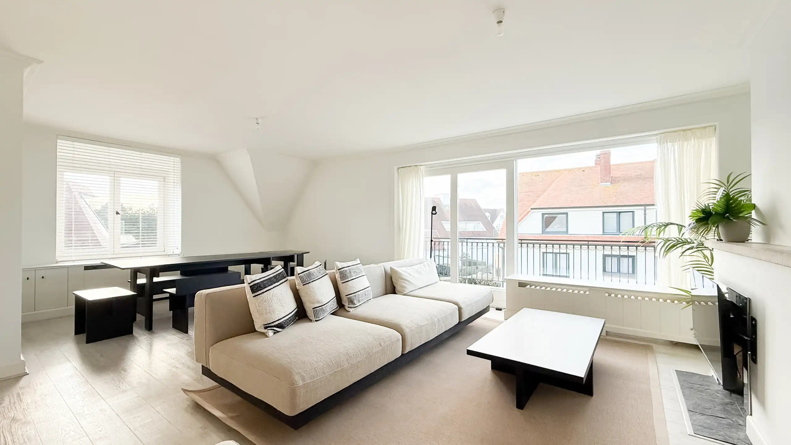 Stijlvol gemeubeld appartement / toplocatie nabij de Zeedijk foto 10