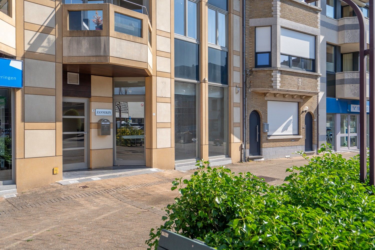 HANDELSRUIMTE CENTRUM VEURNE foto 11