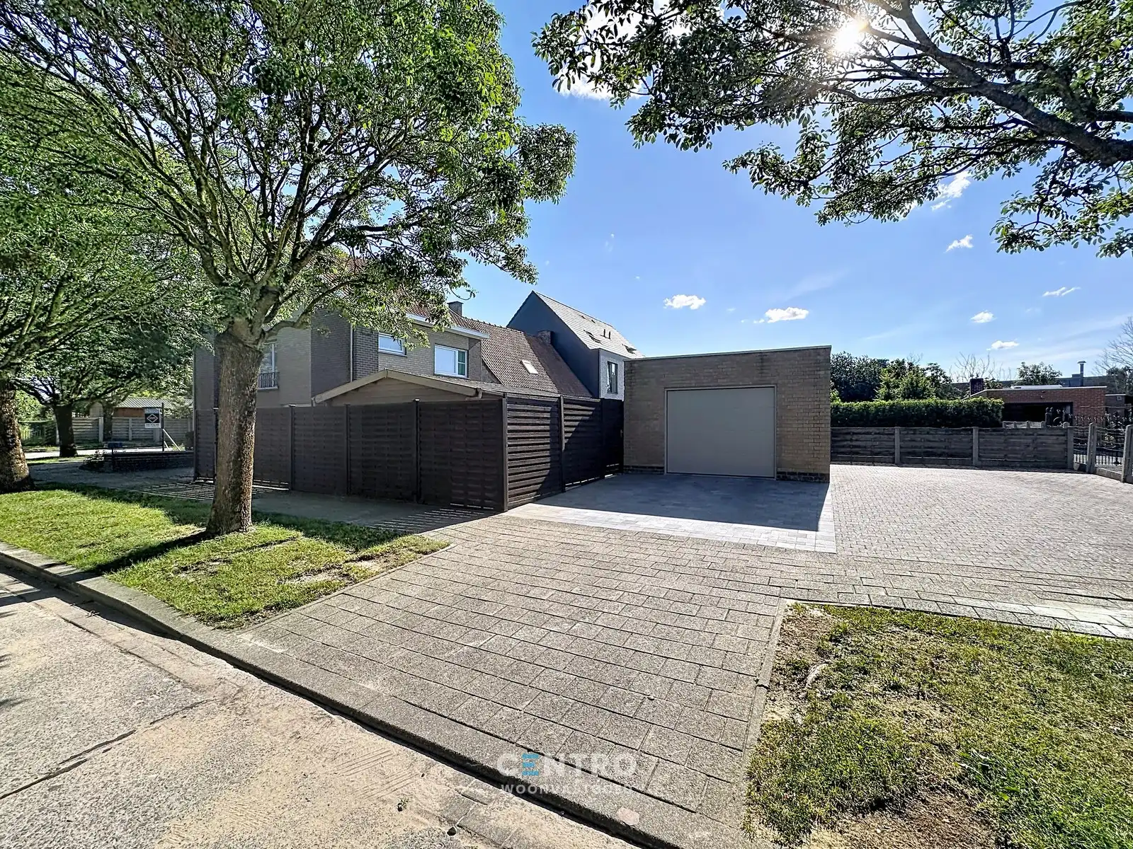 Interessante woning te Oekene met 5 slpks, garage én 4 parkeerplaatsen! foto 20