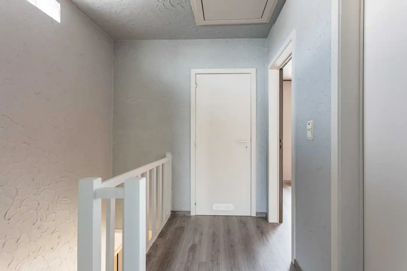 Charmante woning in Nieuwenhove foto 10