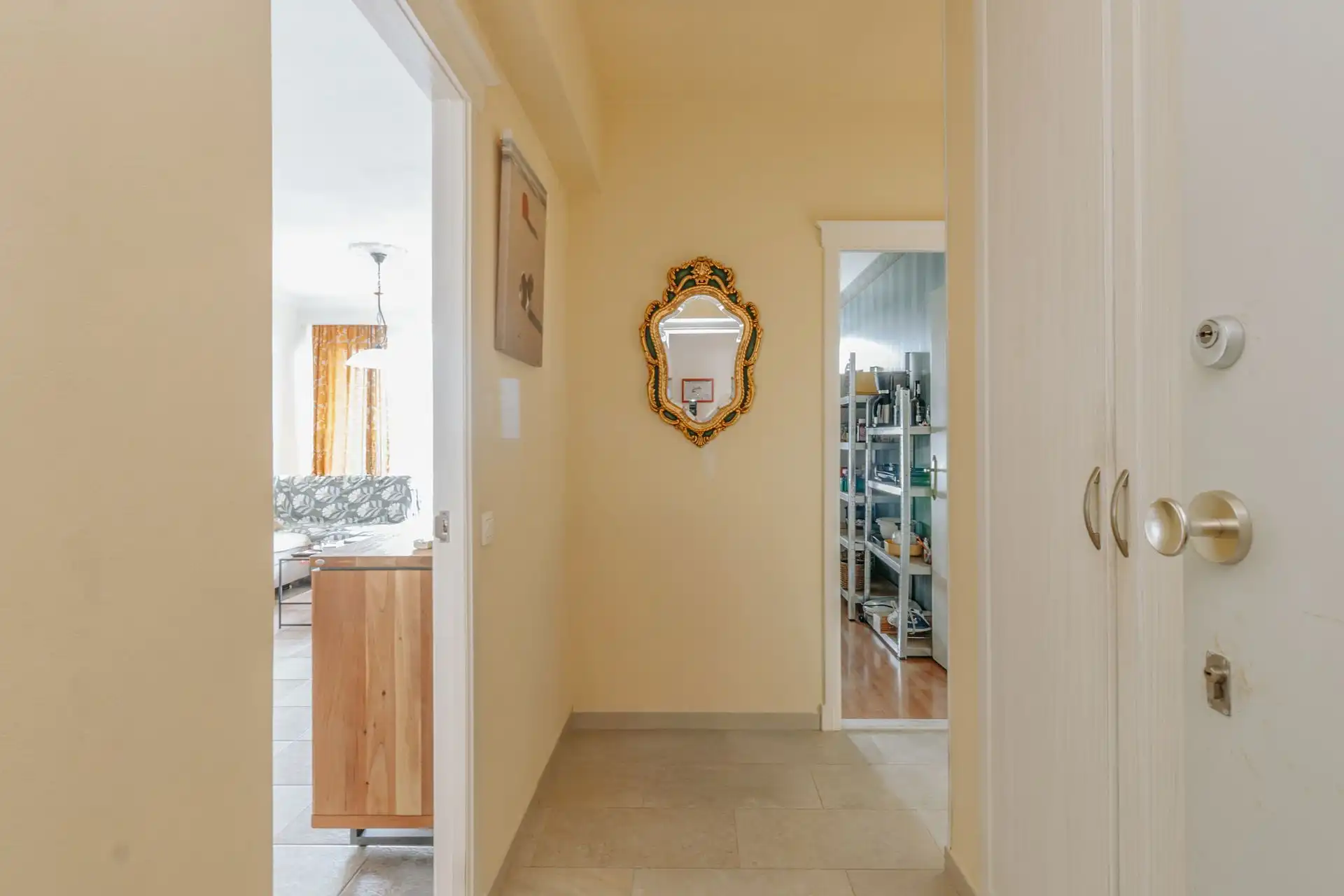 Appartement op de 15e verdieping met terras foto 5