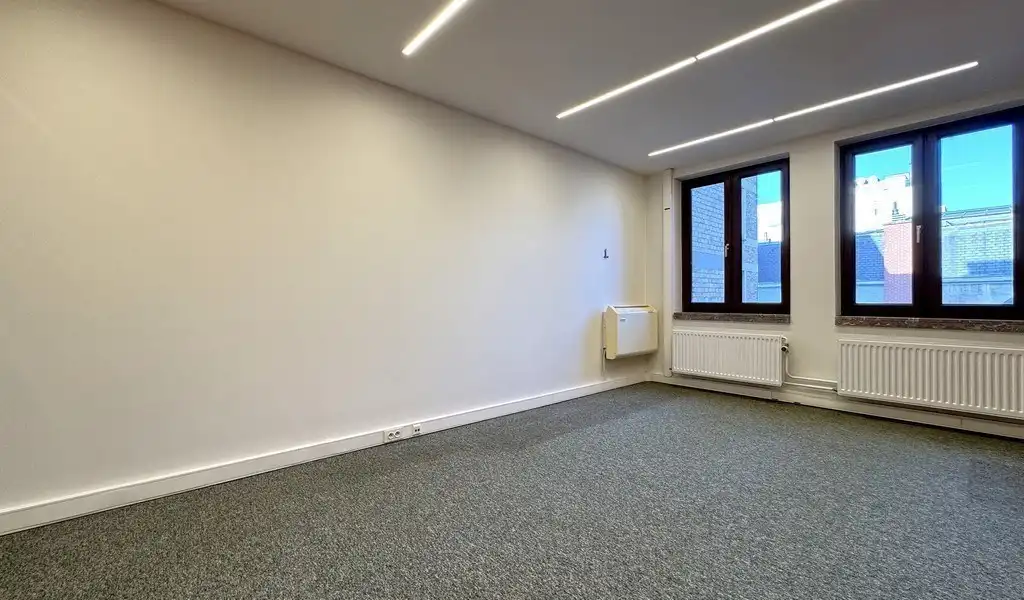 Kantoren te huur  in prachtig herenhuis te Antwerpen foto 7