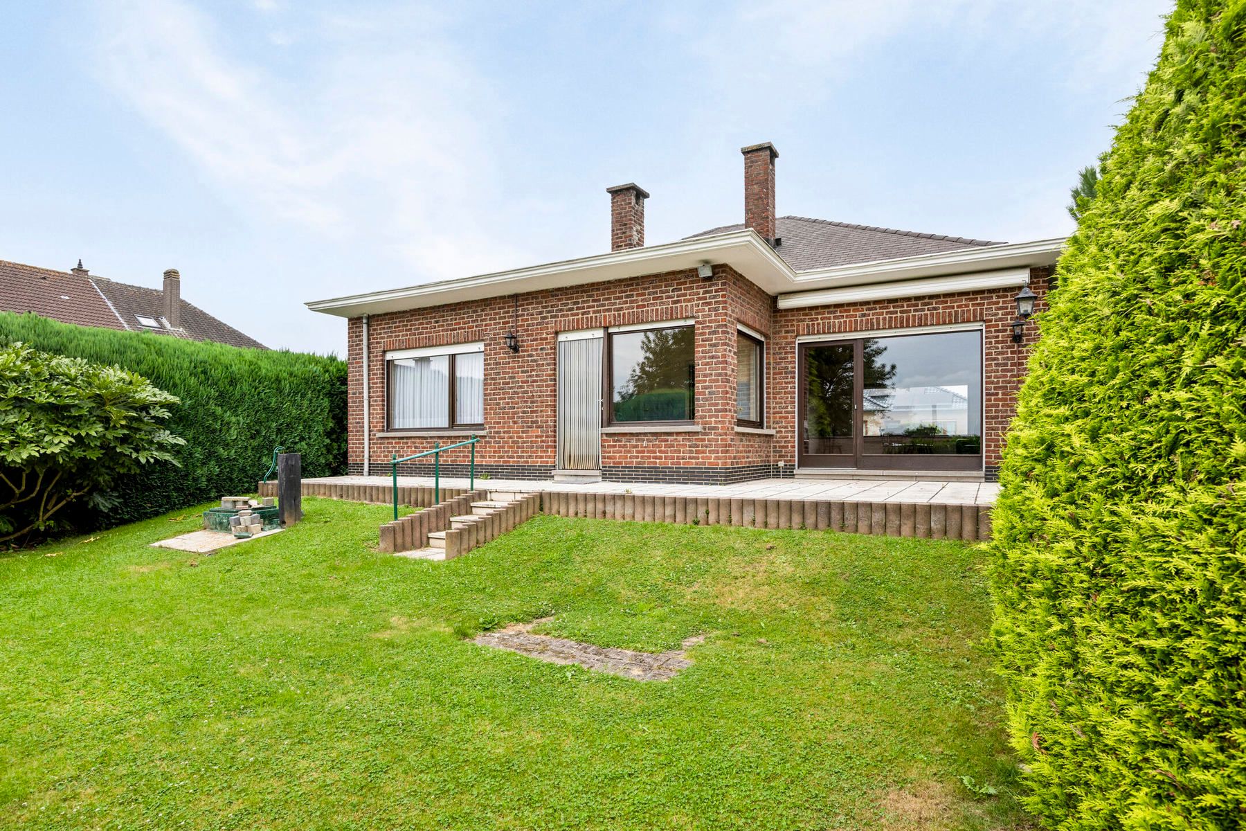 Rustig gelegen bungalow met 2 slaapkamers en tuin foto 7