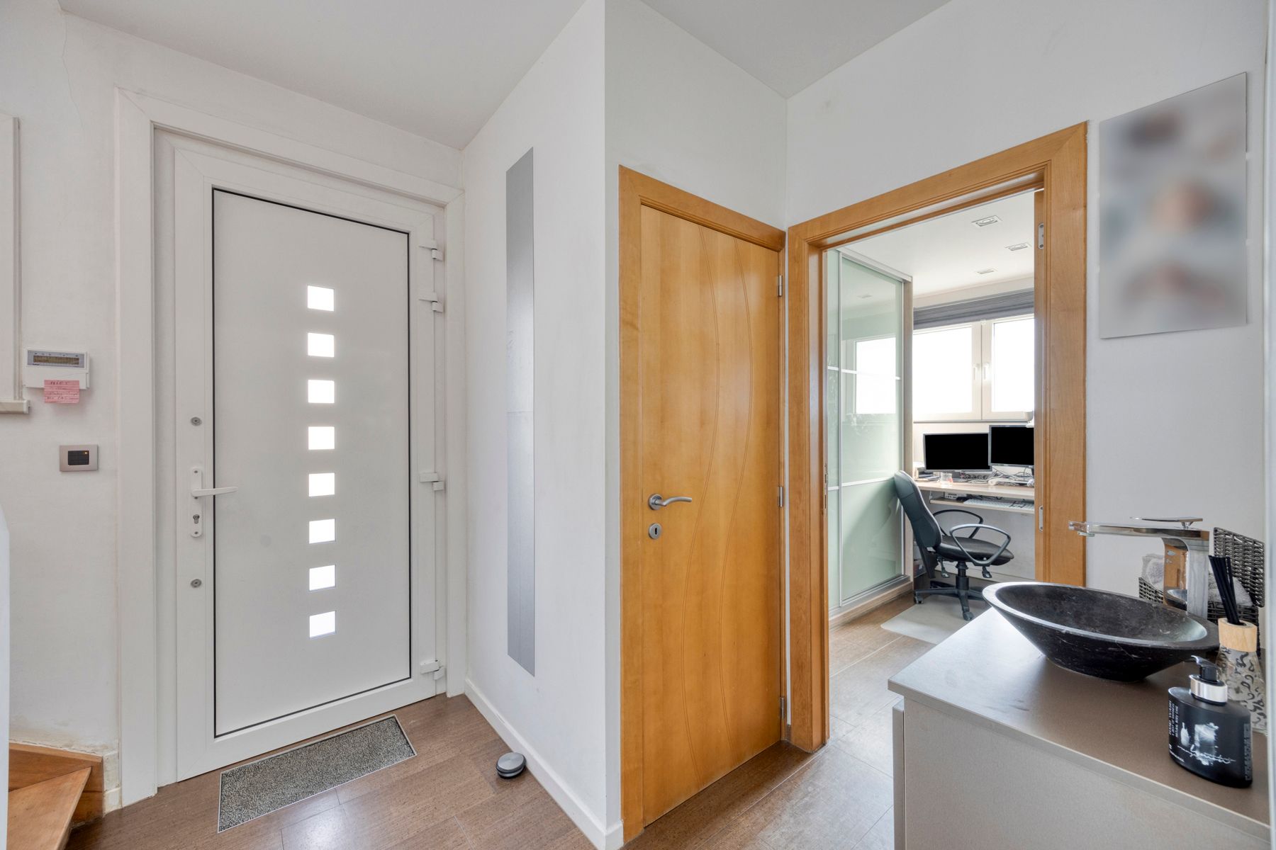 Rustig gelegen woning met garage foto 6