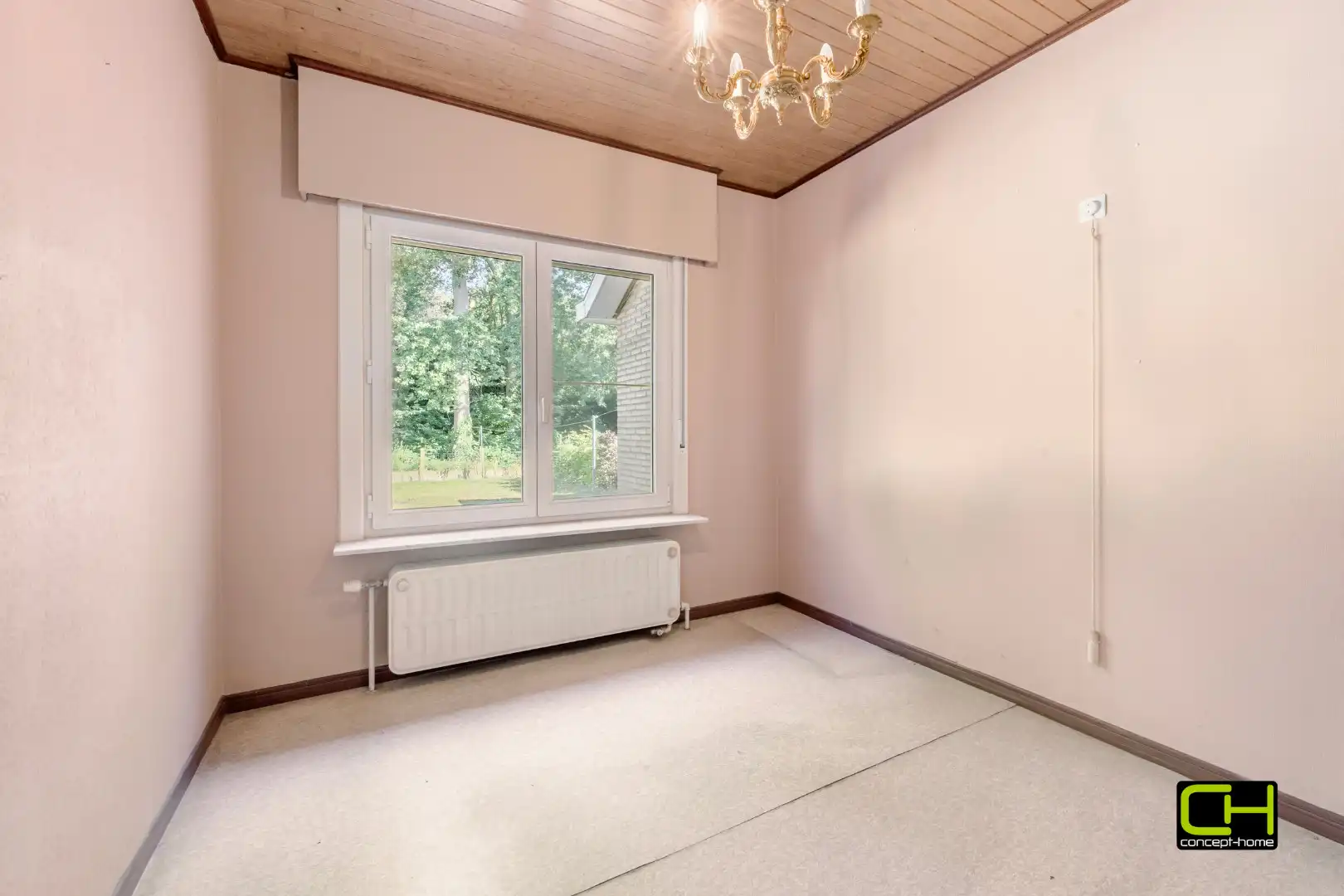 Knusse bungalow op een mooi perceel grond, rustig gelegen met zicht op groen. foto 13