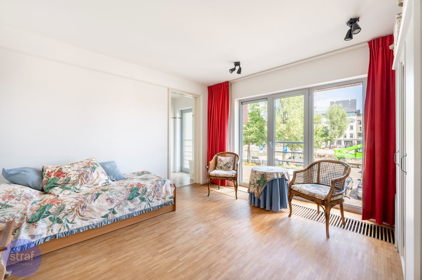 Gigantisch hoekappartement 233m2 met 3 slpks, 2 badk. en zicht op het MAS foto 16