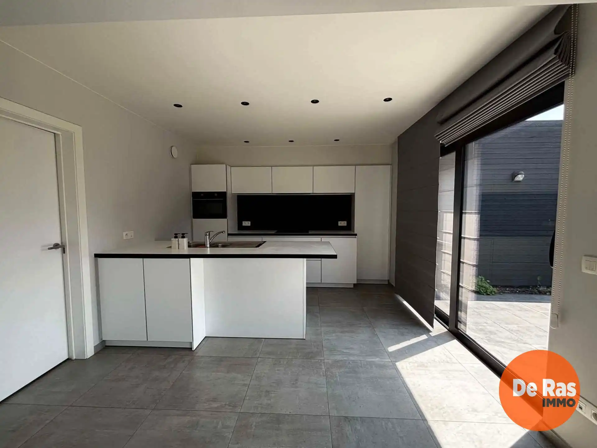WETTEREN - Gelijkvloers appartement op rustige locatie foto 7