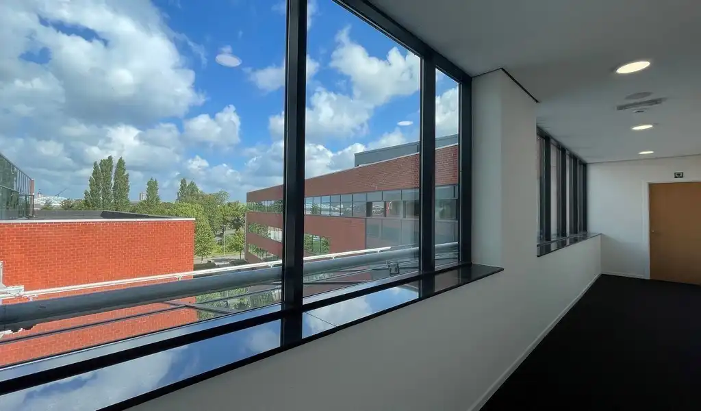 Instapklare kantoren te huur in De Mot in Mechelen foto 9