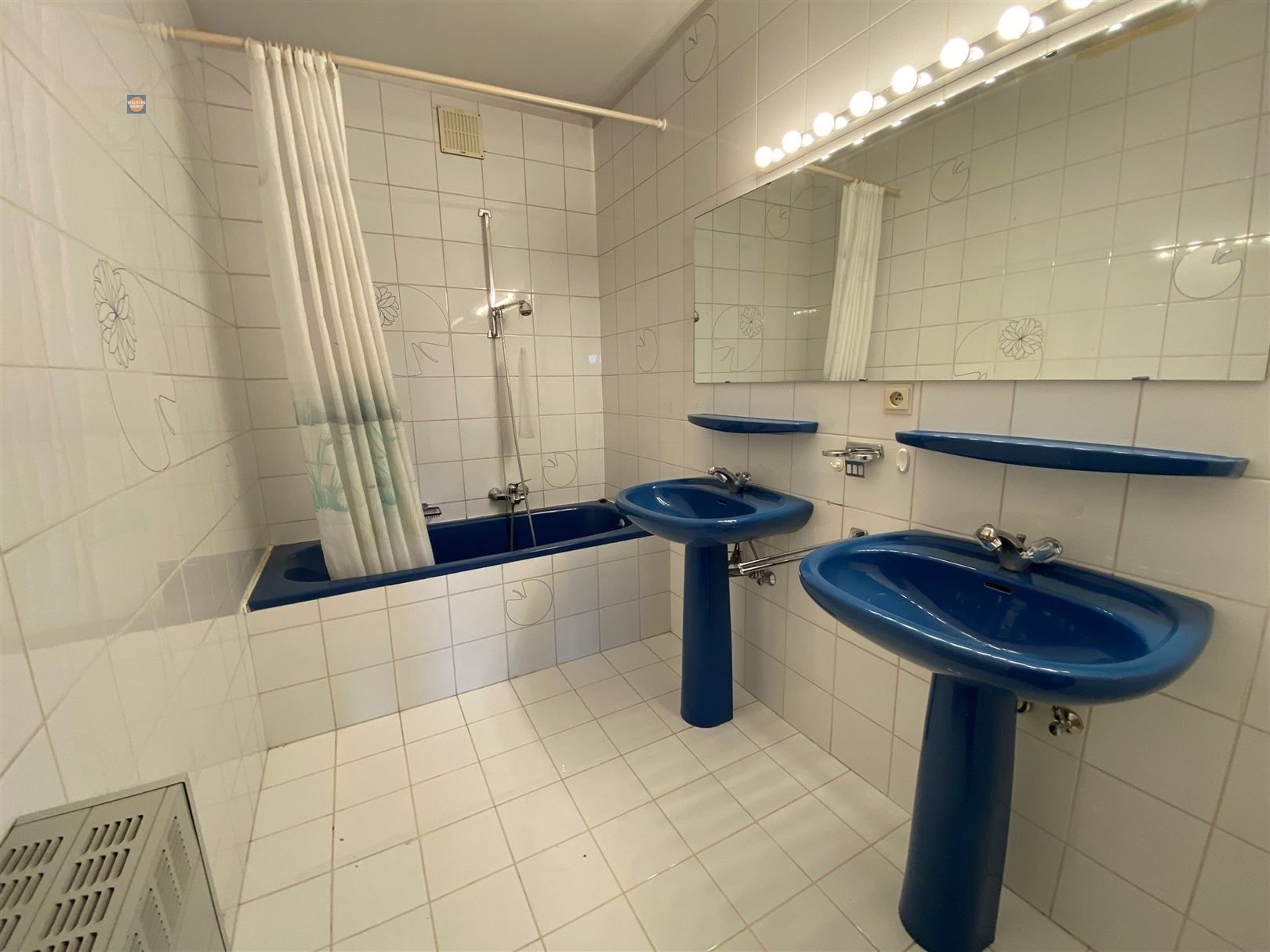 Appartement aan het water met garage foto 10