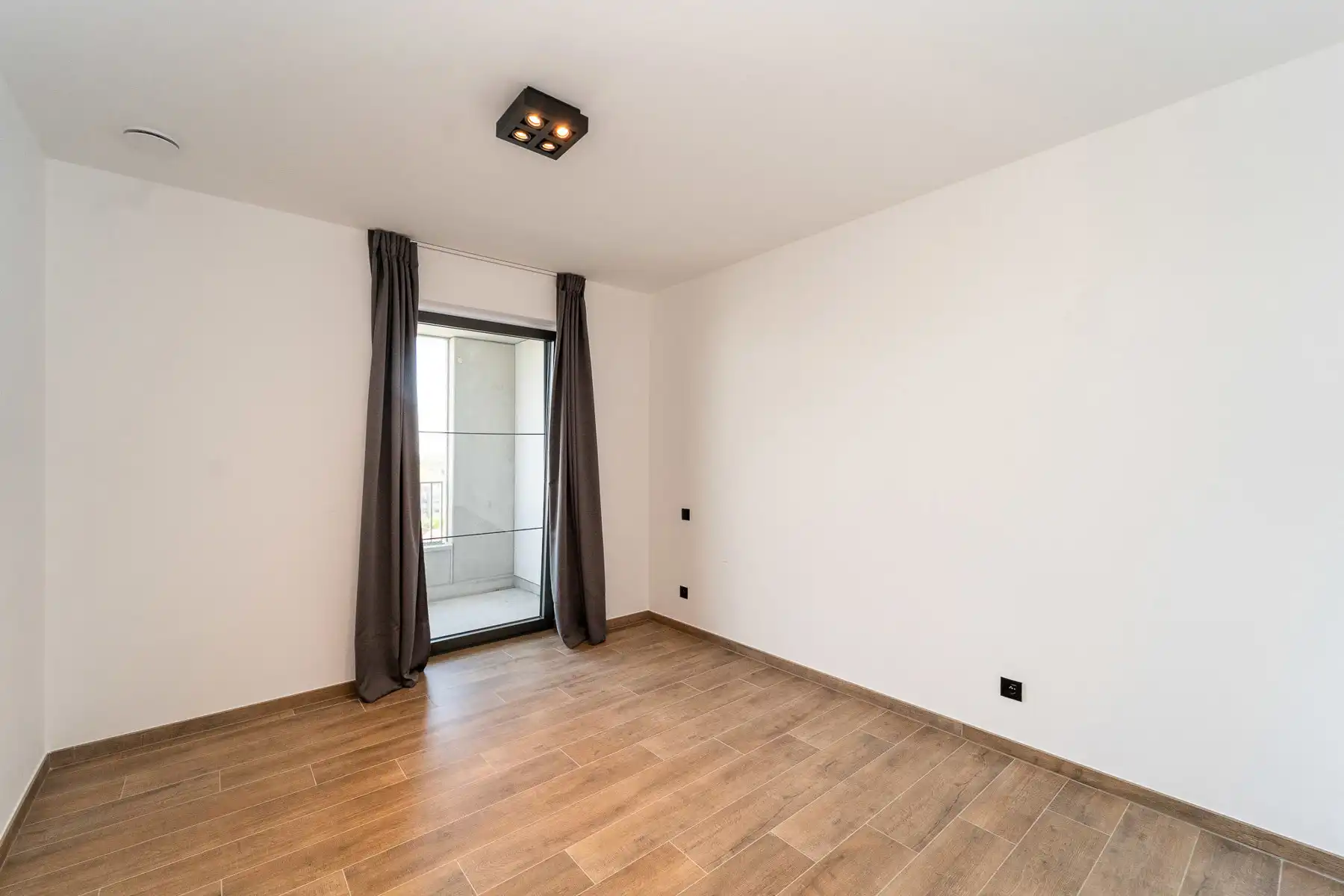 Ruim 2 slaapkamer appartement met droomterras foto 5