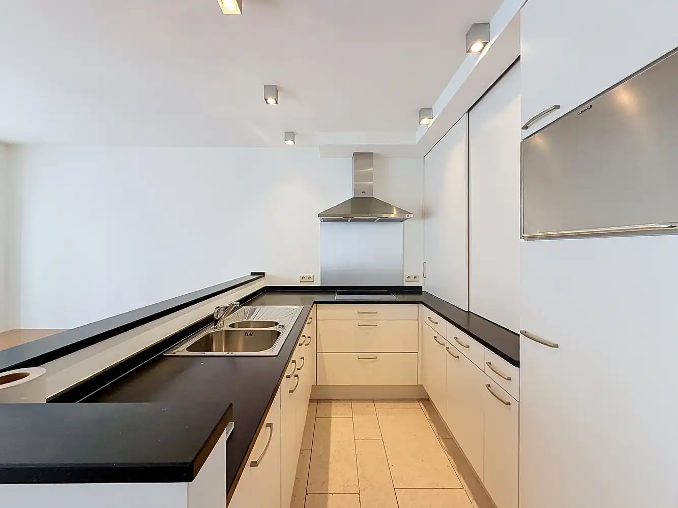 2 slaapkamer appartement vlakbij de Zeedijk in Duinbergen foto 8