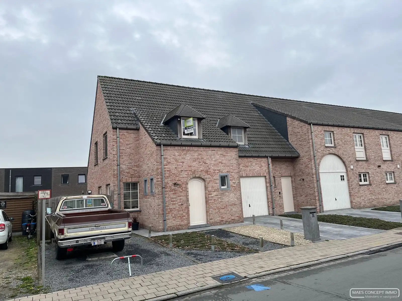 Mooie hoekwoning te huur in Desselgem met tuin en garage foto {{pictureIndex}}