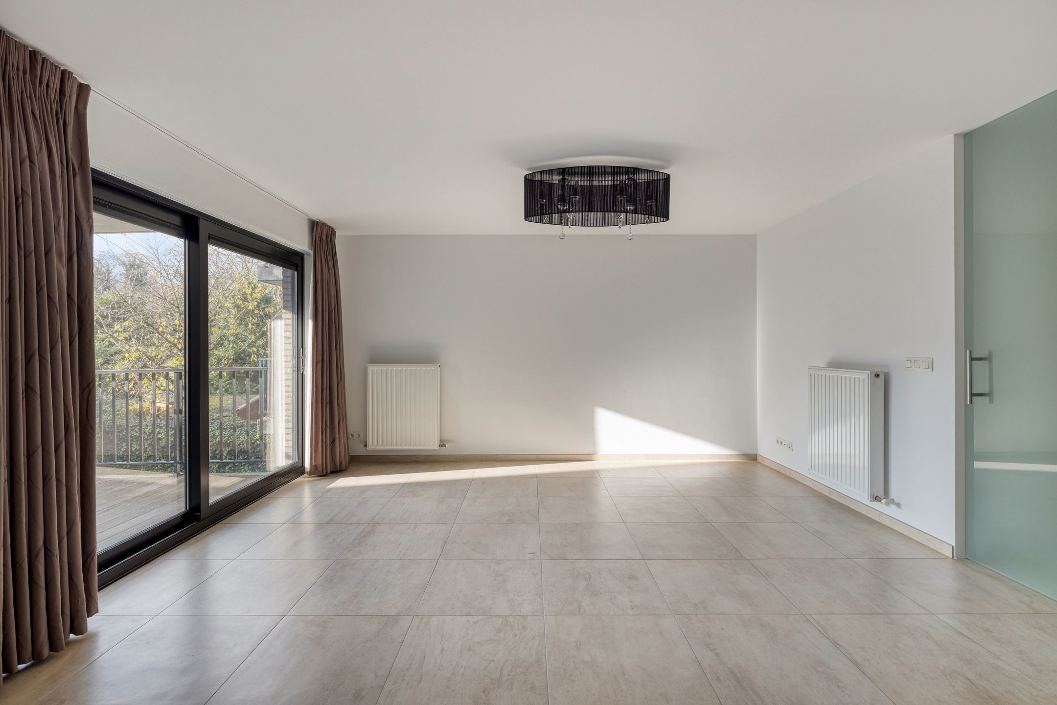 Licht en gezellig 2-slaapkamerapp in Klein-Willebroek foto 5