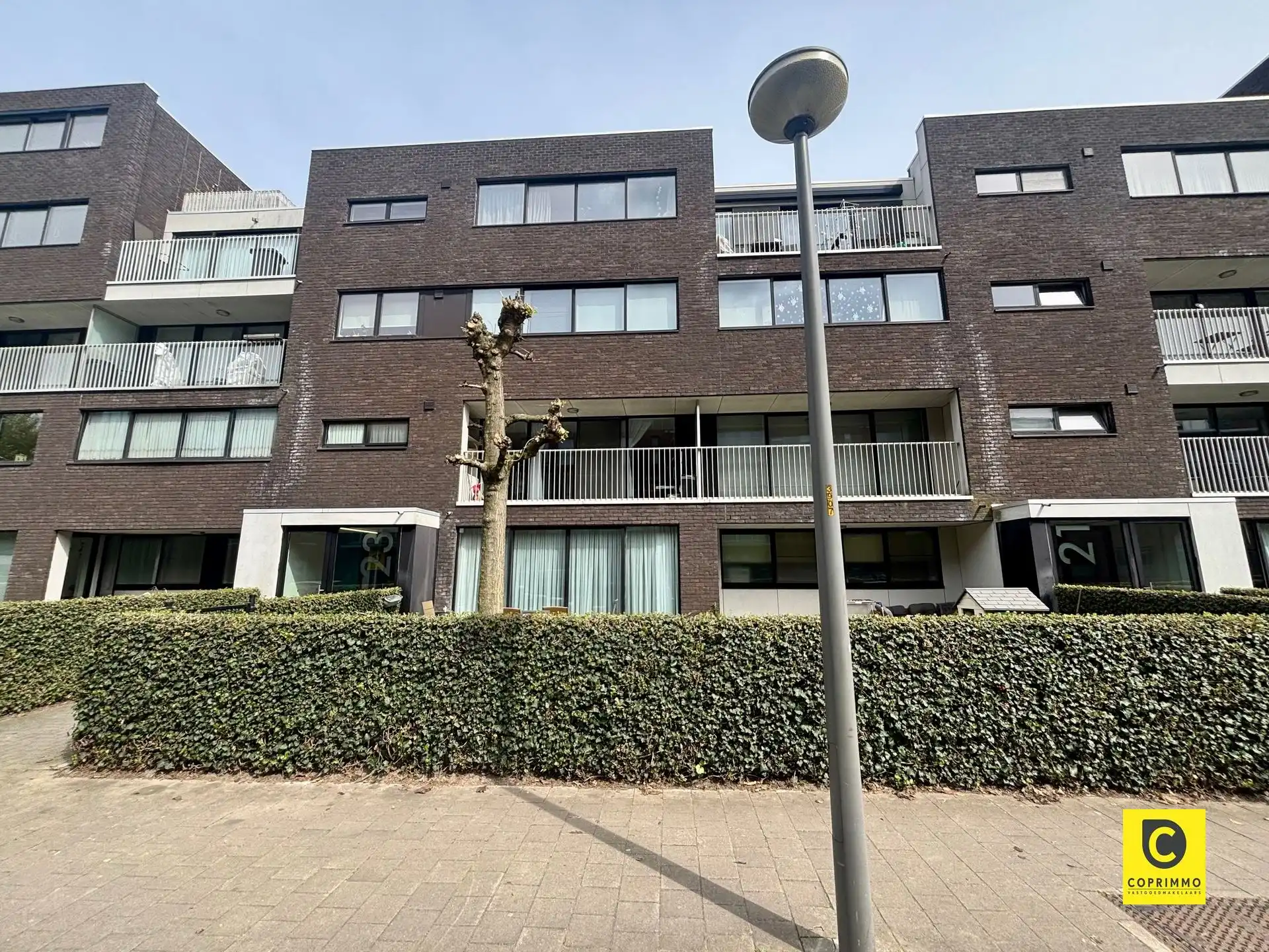 2slk appartement + terras en garagebox! foto 11