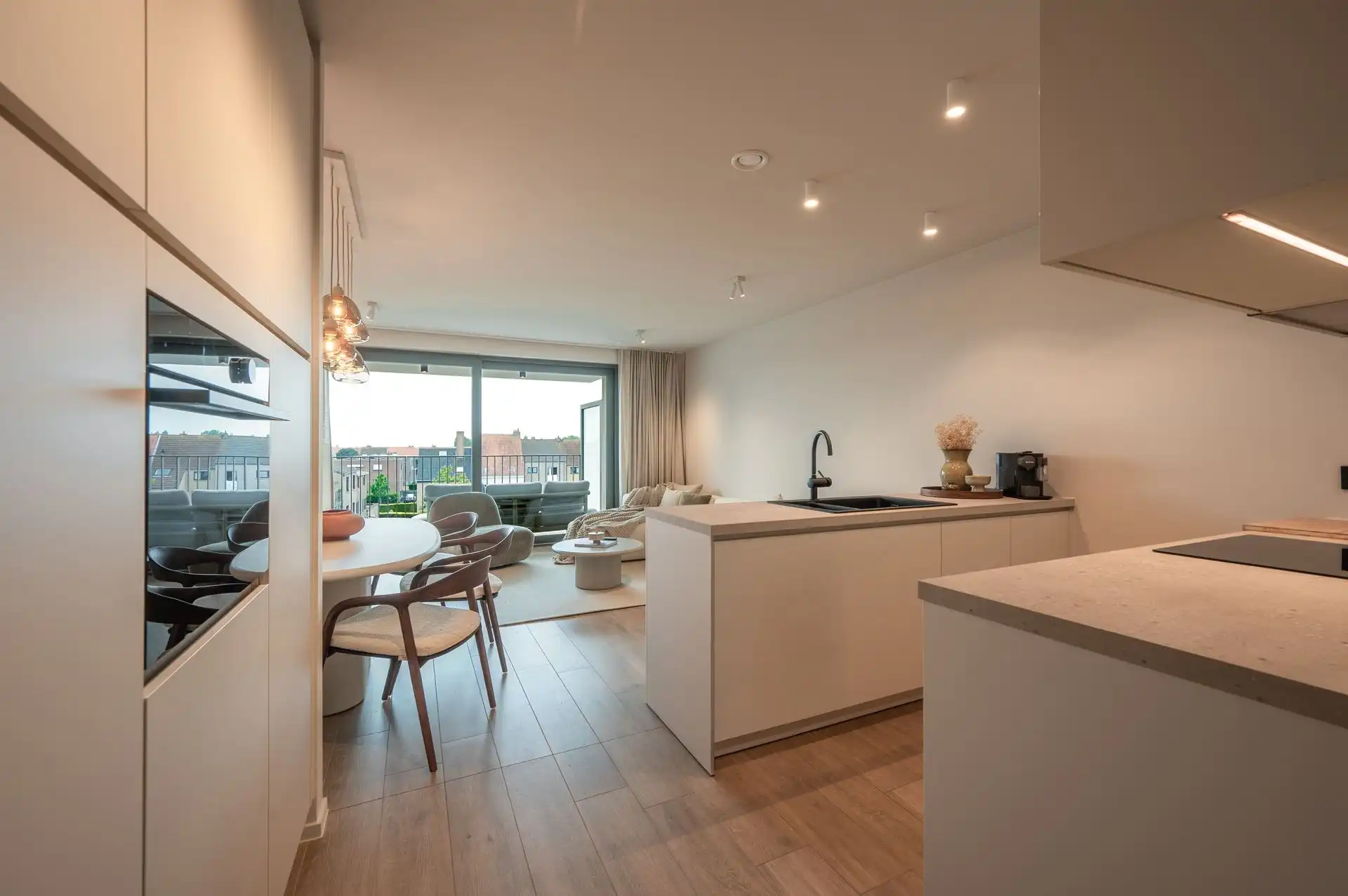 1 slaapkamer appartement met 2 ruime terrassen foto 6