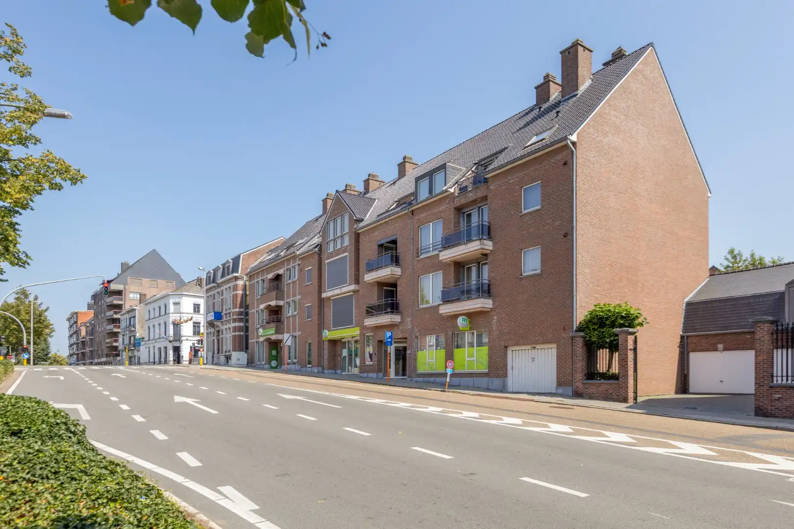 Mooi gelegen appartement met 3 slaapkamers en garage, centrum Tongeren   foto 30