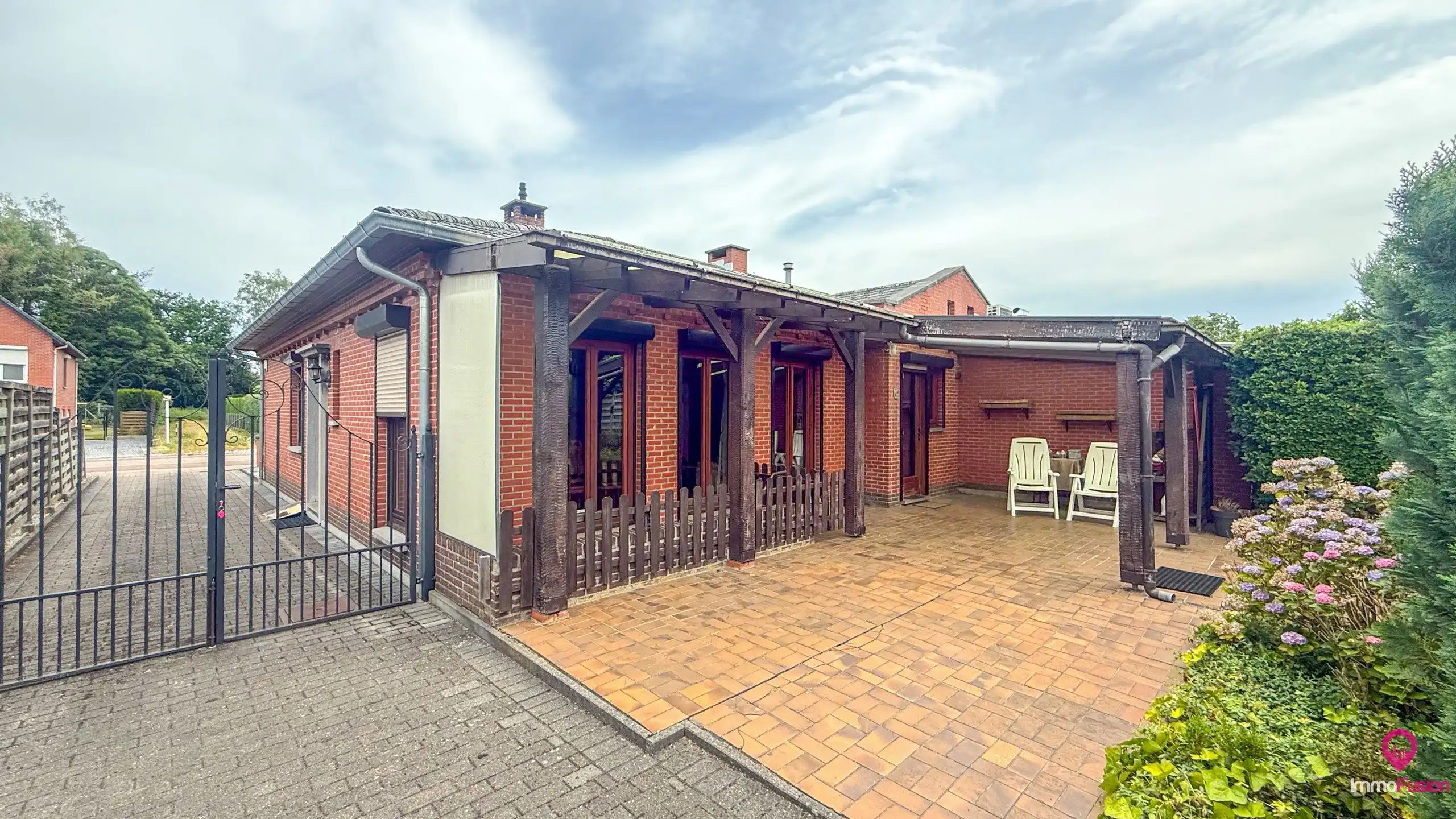 Gelijkvloerse woning met garage en overdekt terras! foto 33