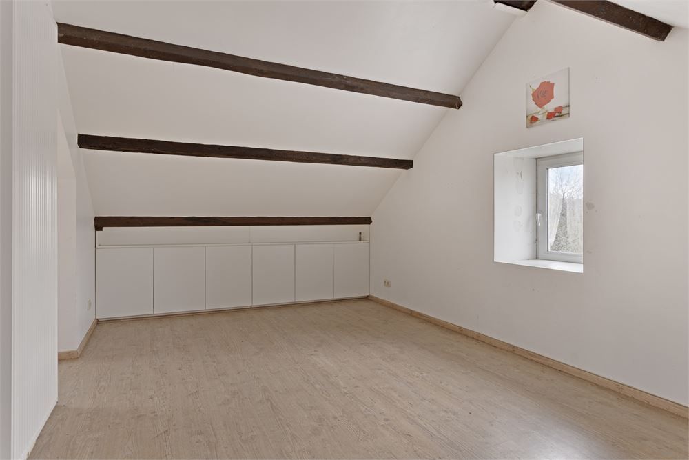 Te renoveren woning voor gemengd gebruik in landelijke omgeving foto 15