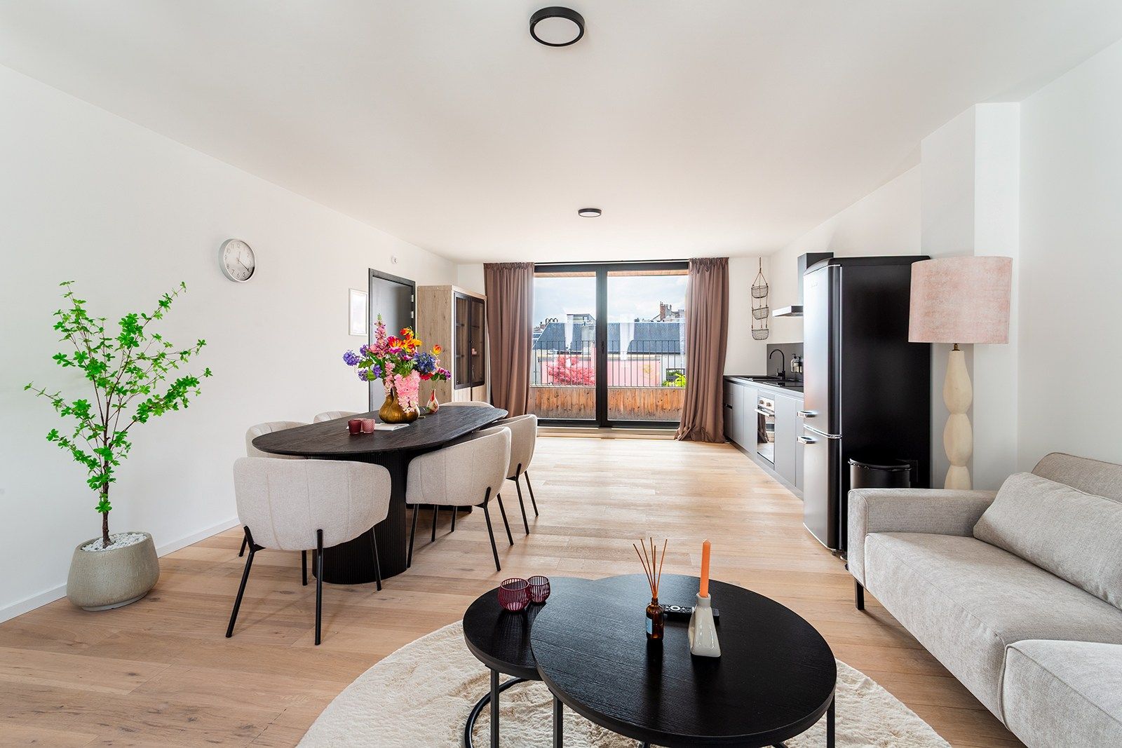 Lichtrijk nieuwbouwappartement in hartje Antwerpen foto 3