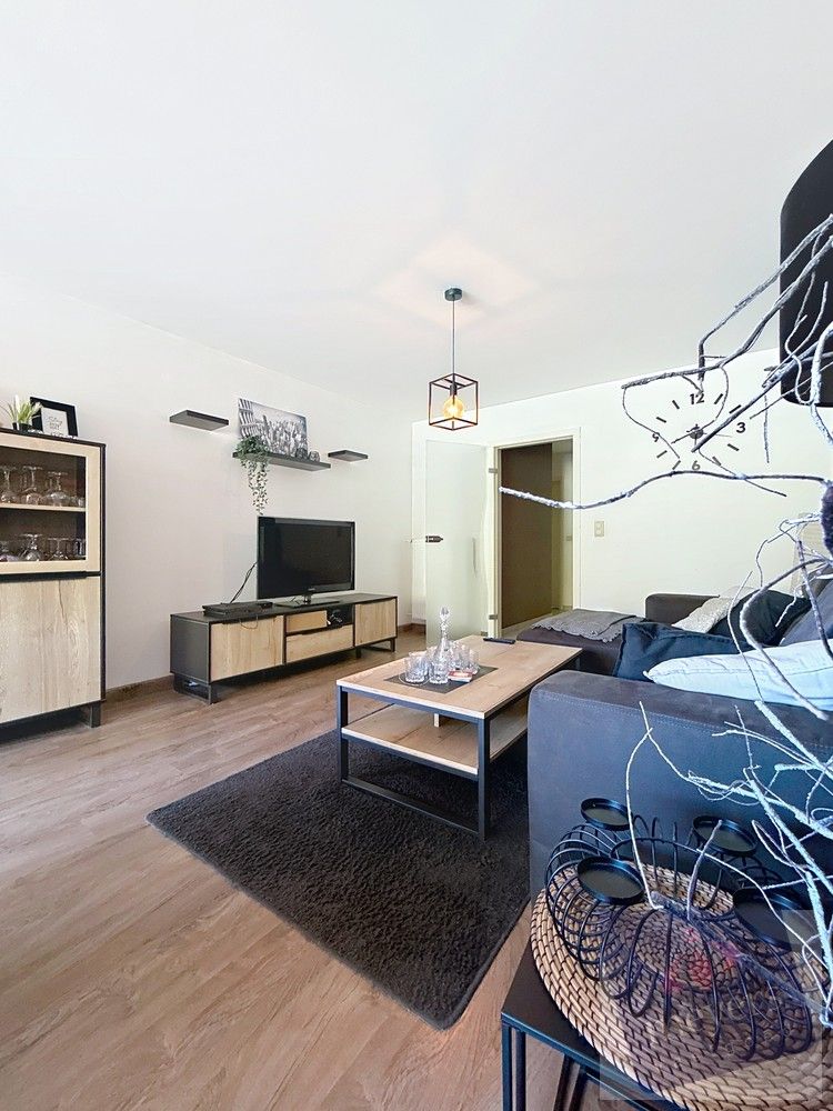 Stijlvol gelijkvloers appartement met terras & autostaanplaats – Bilzen-Hoeselt foto 5