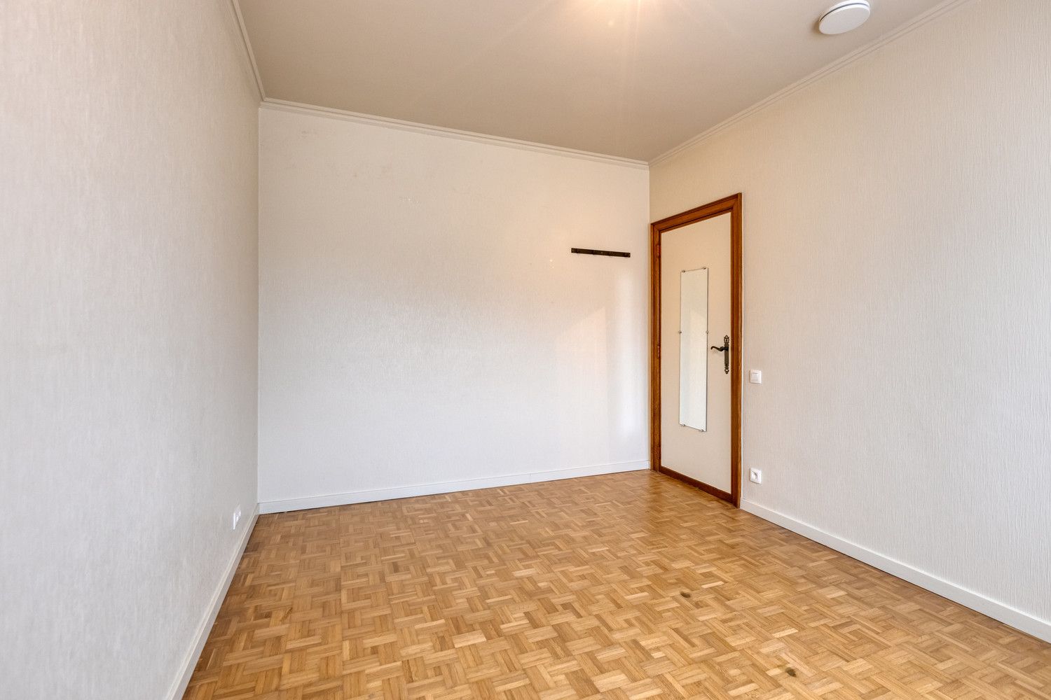 VOLLEDIG VERNIEUWDE OPEN BEBOUWING (OB) MET PRACHTIG UITZICHT EN MODERN COMFORT! foto 25