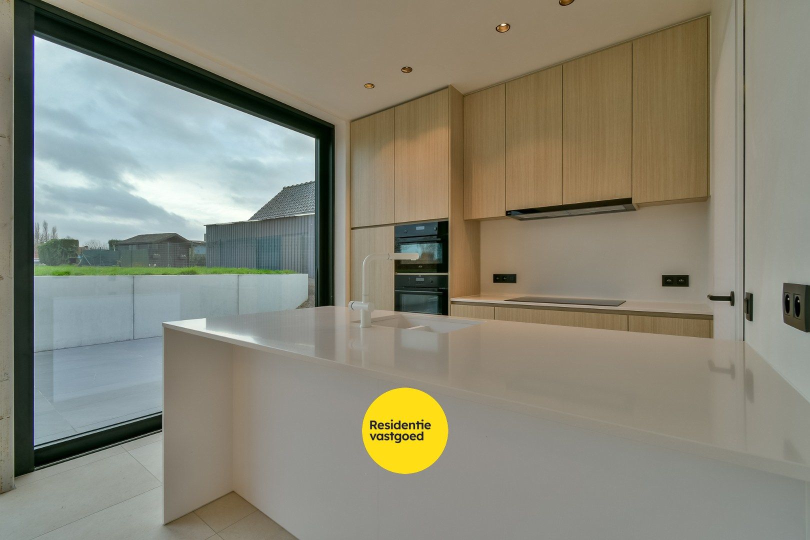 Ruime en kwalitatieve nieuwbouwwoning! foto 9