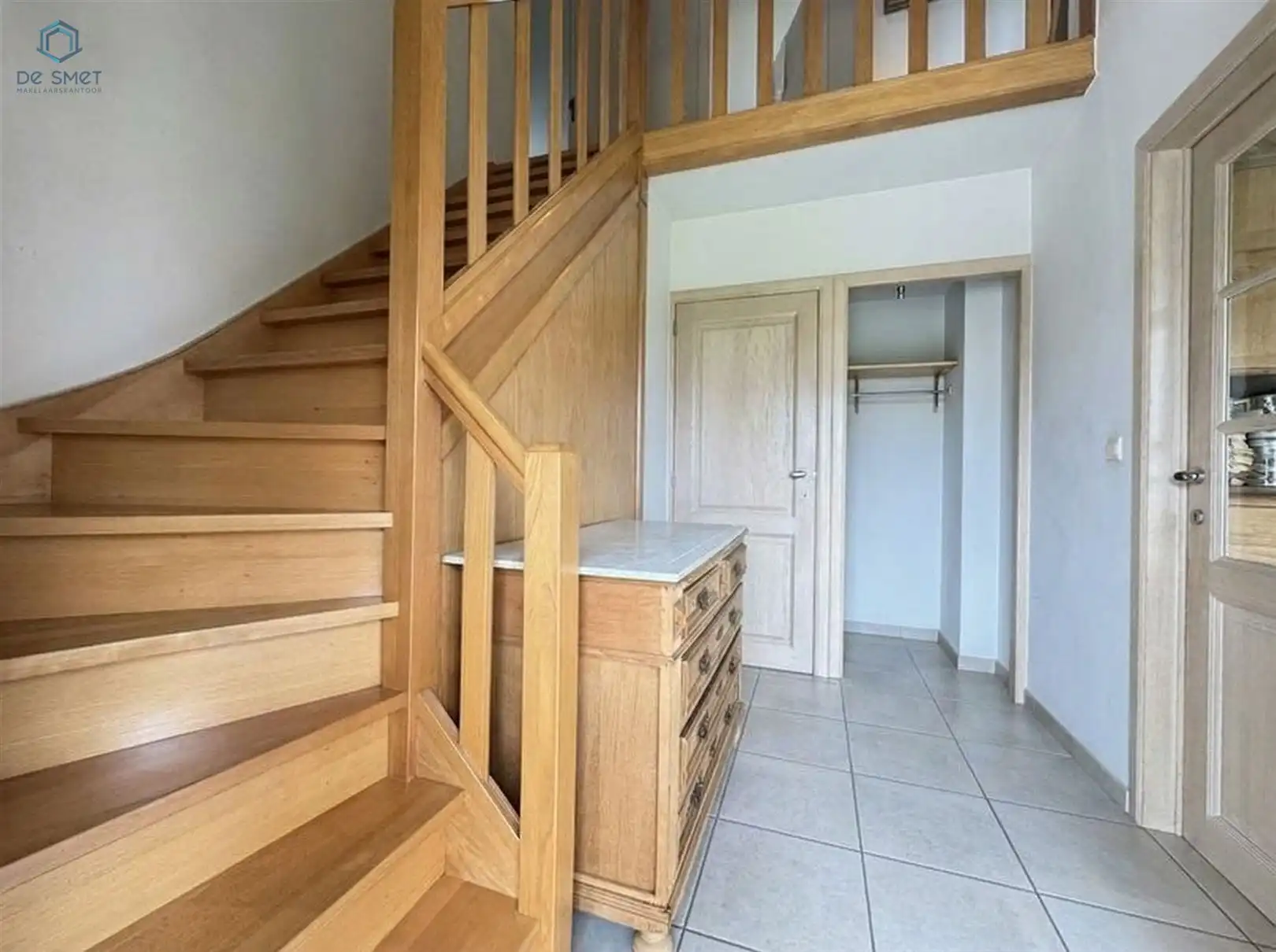 RECENTE ENERGIEZUINIGE VILLA MET MOOIE TUIN foto 12