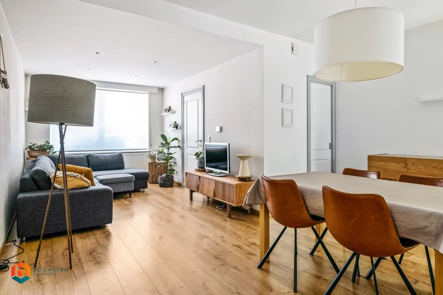 Instapklare woning met 3 slpkrs met gezellig terras en tuin te Putte foto 2