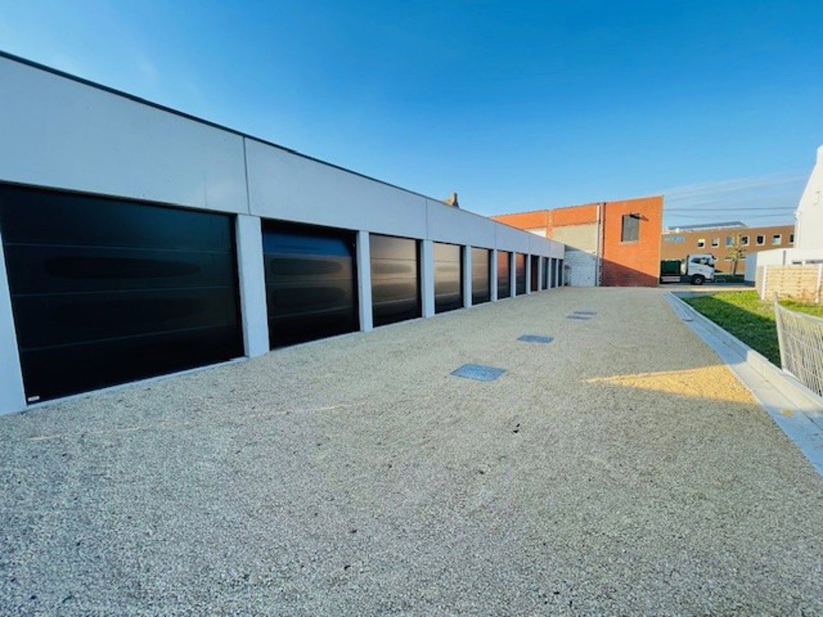Garage te huur foto 4