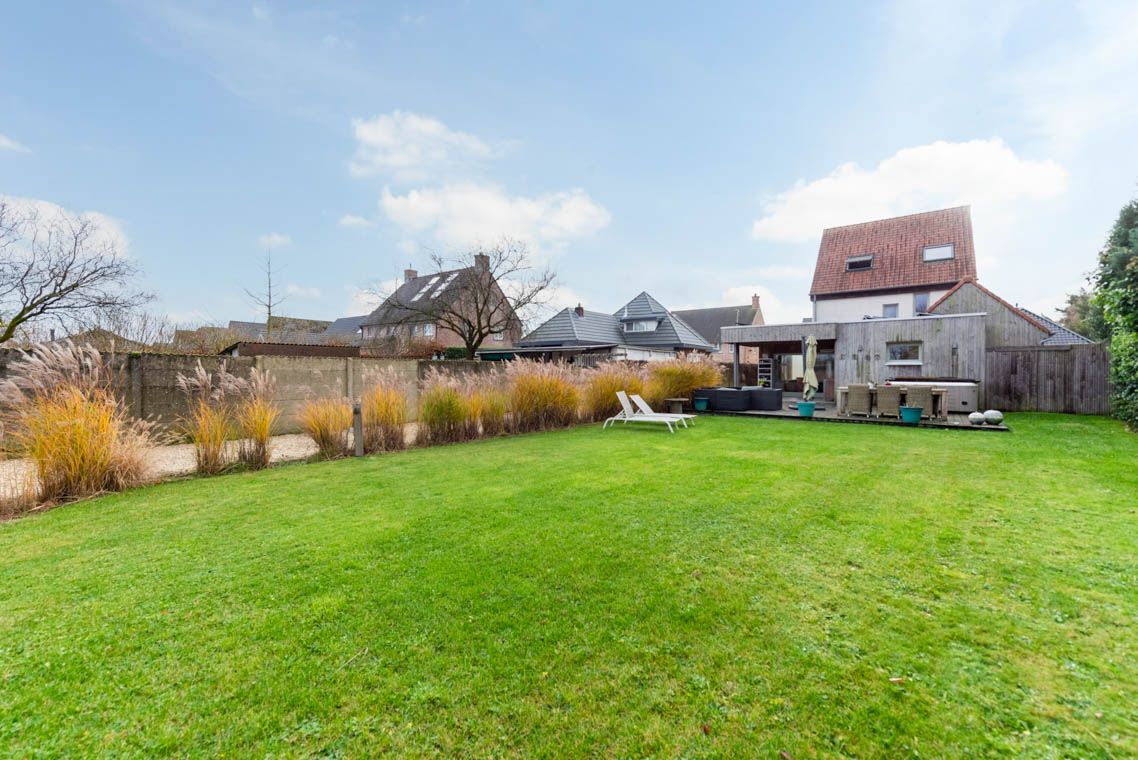 Energiezuinige woning met 3 grote slaapkamers, heerlijke tuin foto 20