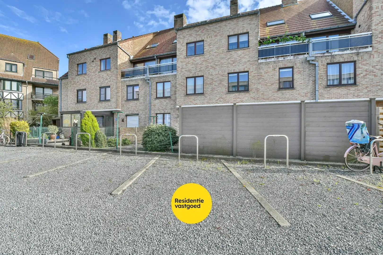 Staanplaats te huur - centrum De Haan  foto 3