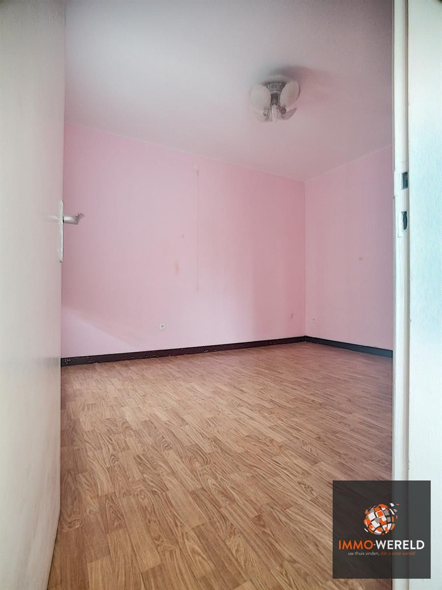 Appartement met 2 slaapkamers en terras. foto 5