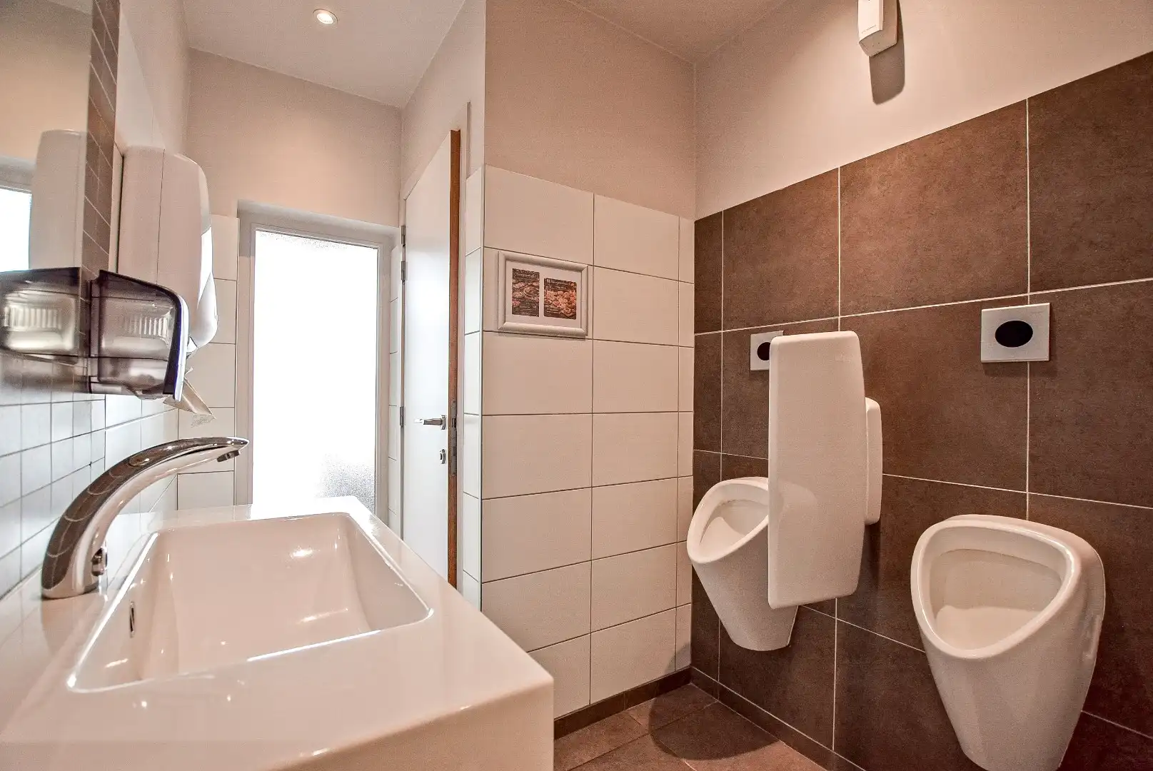 Restaurant met privéwoning en 2 B&B-kamers op 4.370 m² foto 29