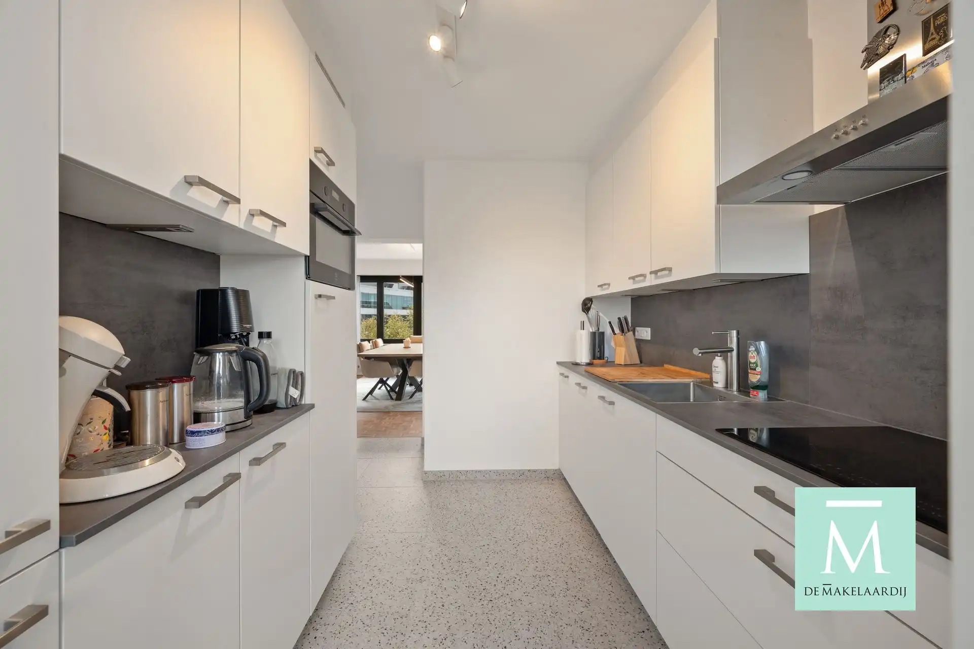 Gerenoveerd 2-slaapkamerappartement met winterterras in Mechelen! foto 8