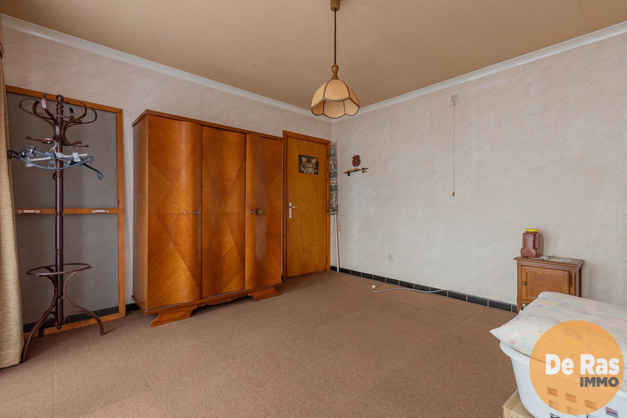 RESSEGEM - Stevige gezinswoning met 3 slpks, tuin en garage foto 17